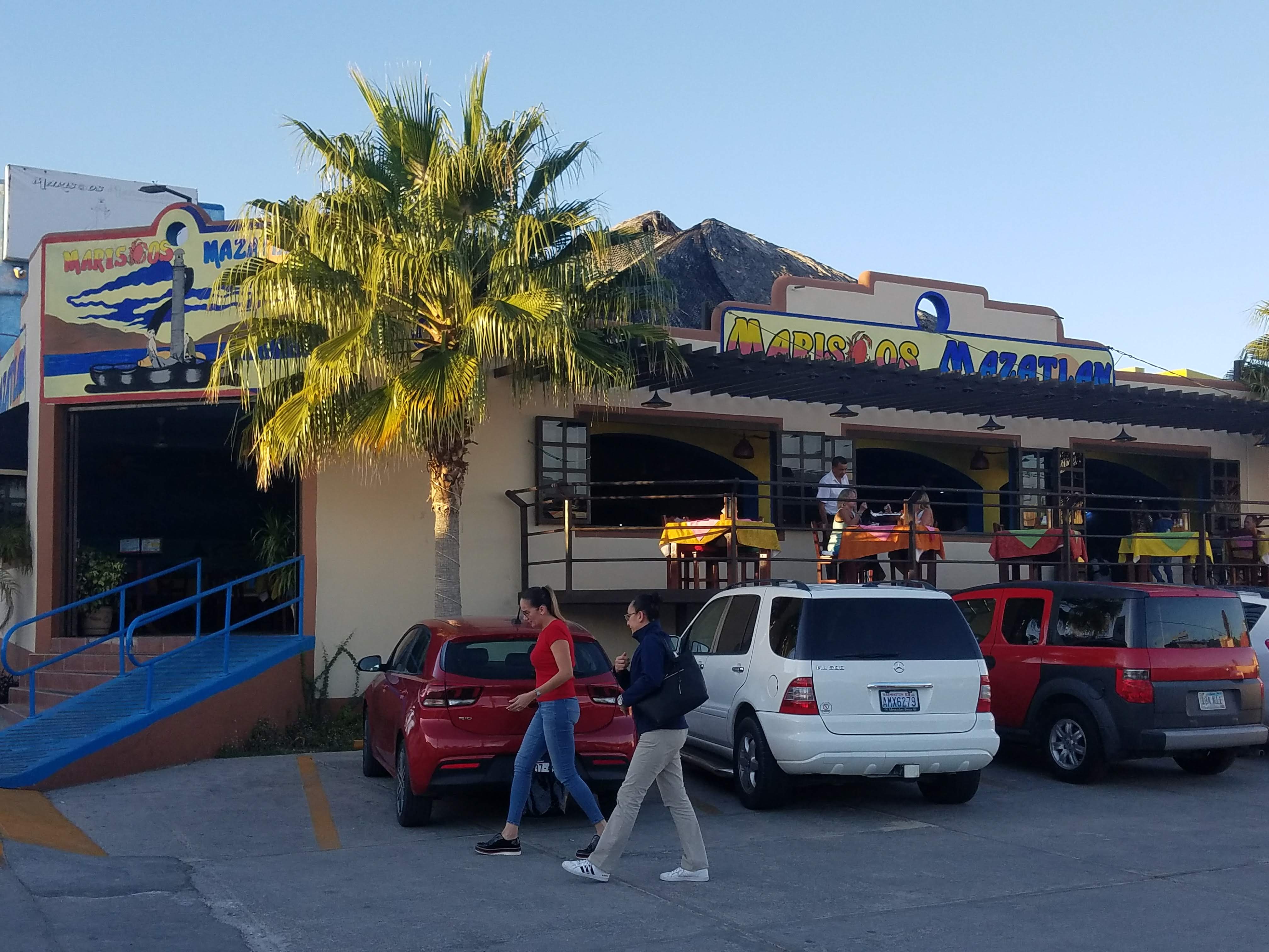 Mariscos Mazatlán image 1
