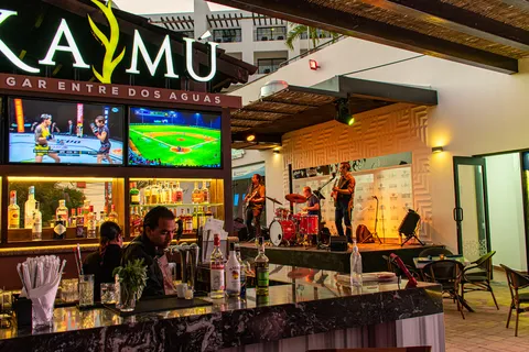 Kamu Restaurant image 1