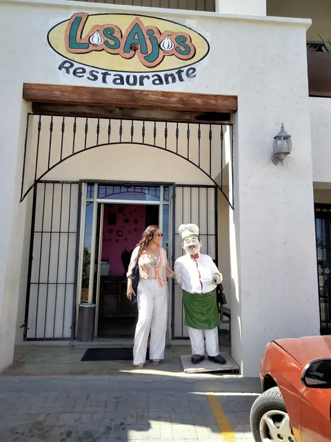 Los Ajos image 4