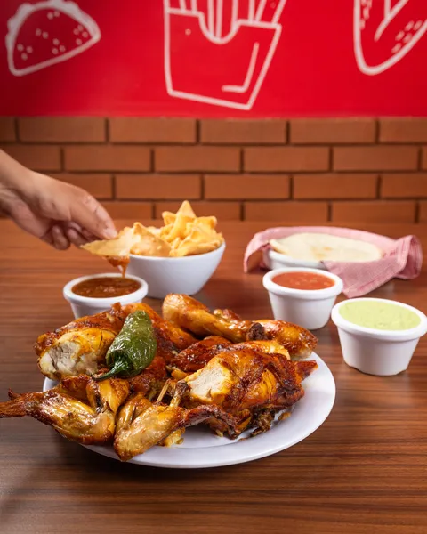Pollos La Cabaña Cadereyta image 3