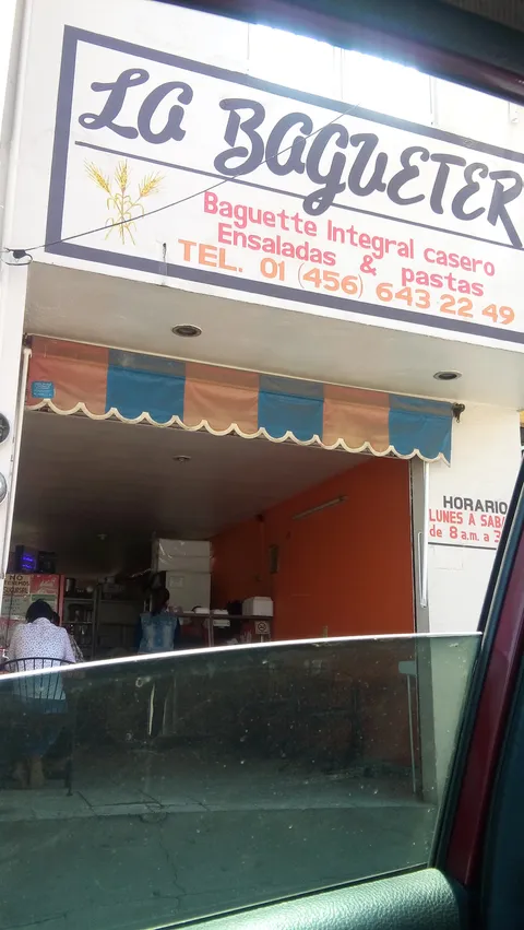 La Baguetería image 4