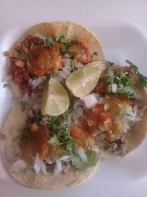 Tacos L@s Amiguill@s image 4
