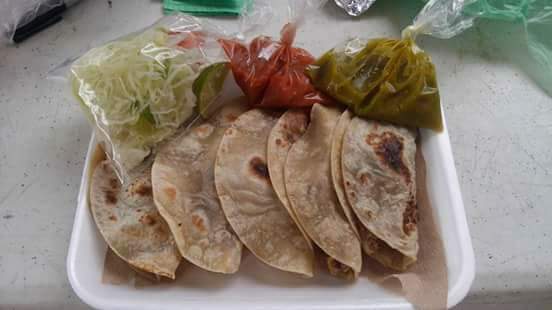 "Tacos Wicho" image 7