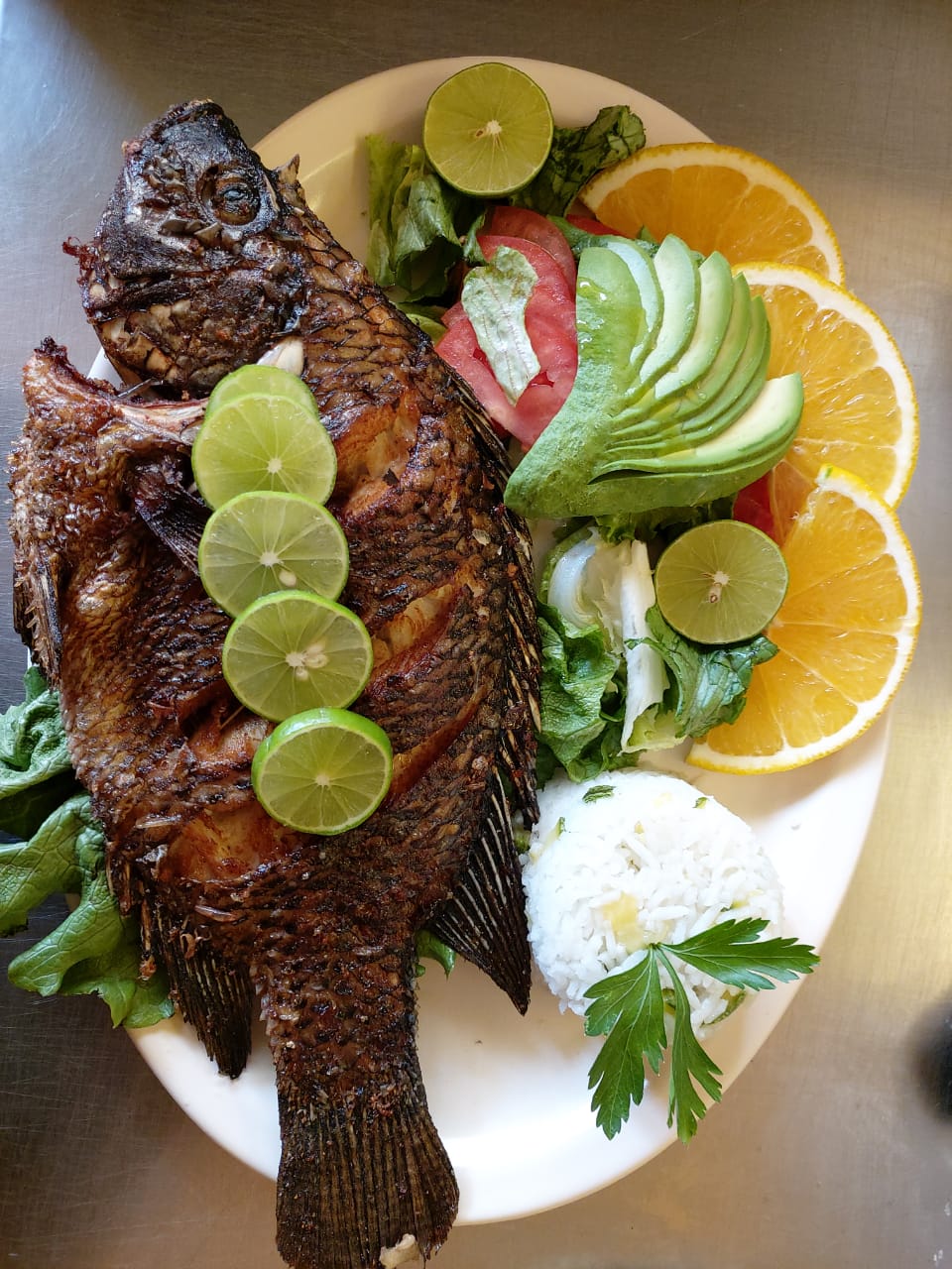 Pescados y Mariscos "El Rey" image 2