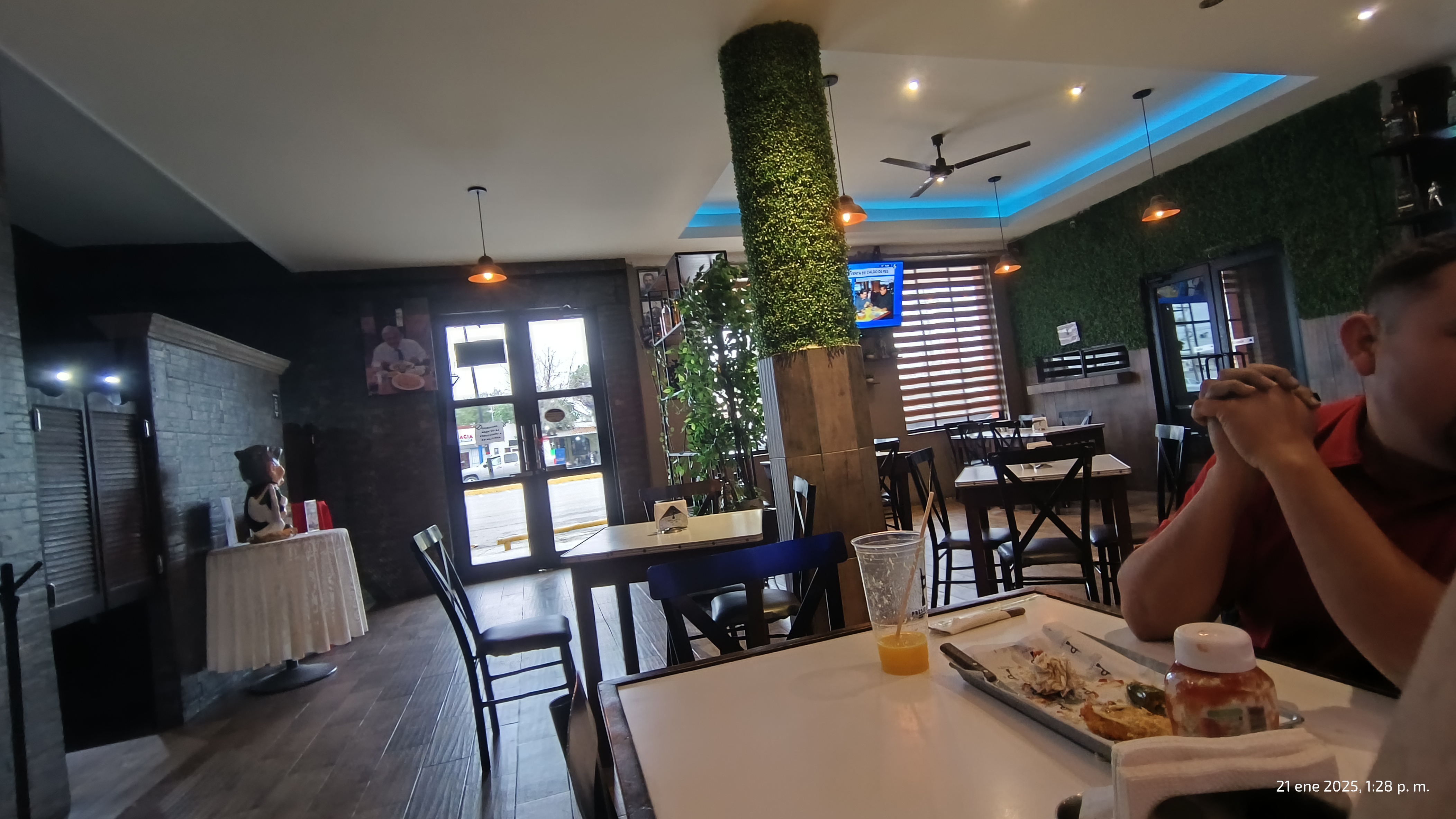 Presidente Restobar image 1