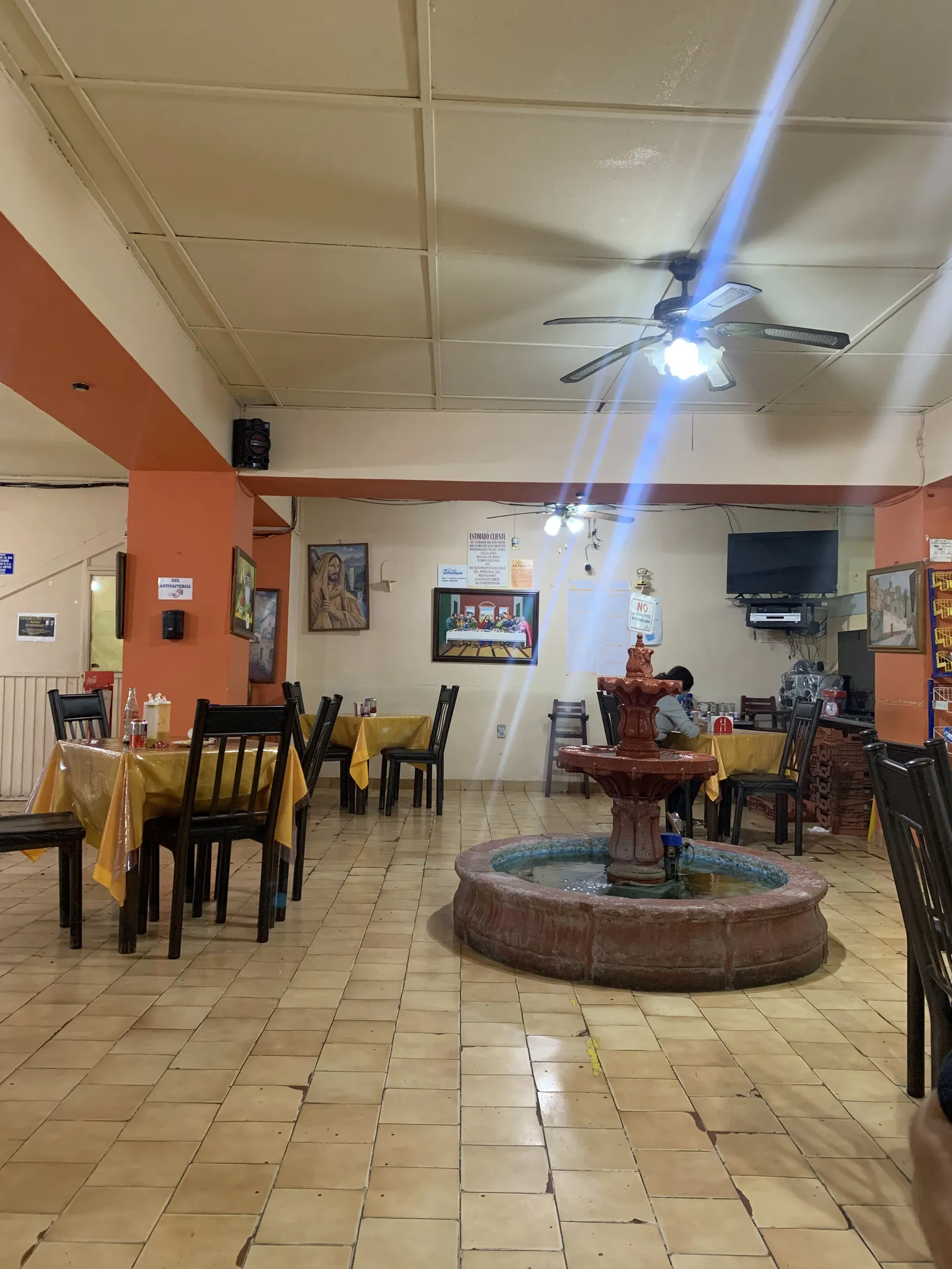 Restaurant La Fuente image 1