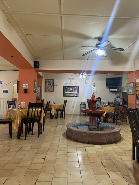Restaurant La Fuente image 1