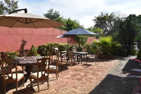 Cano Cafe & Bistro image 1