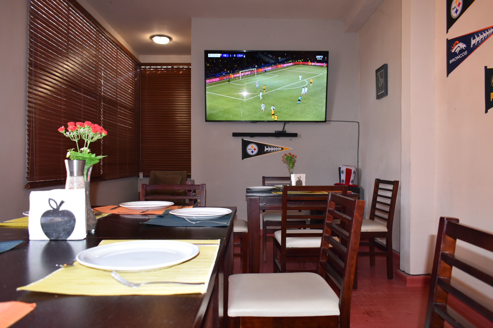 Cano Cafe & Bistro image 7