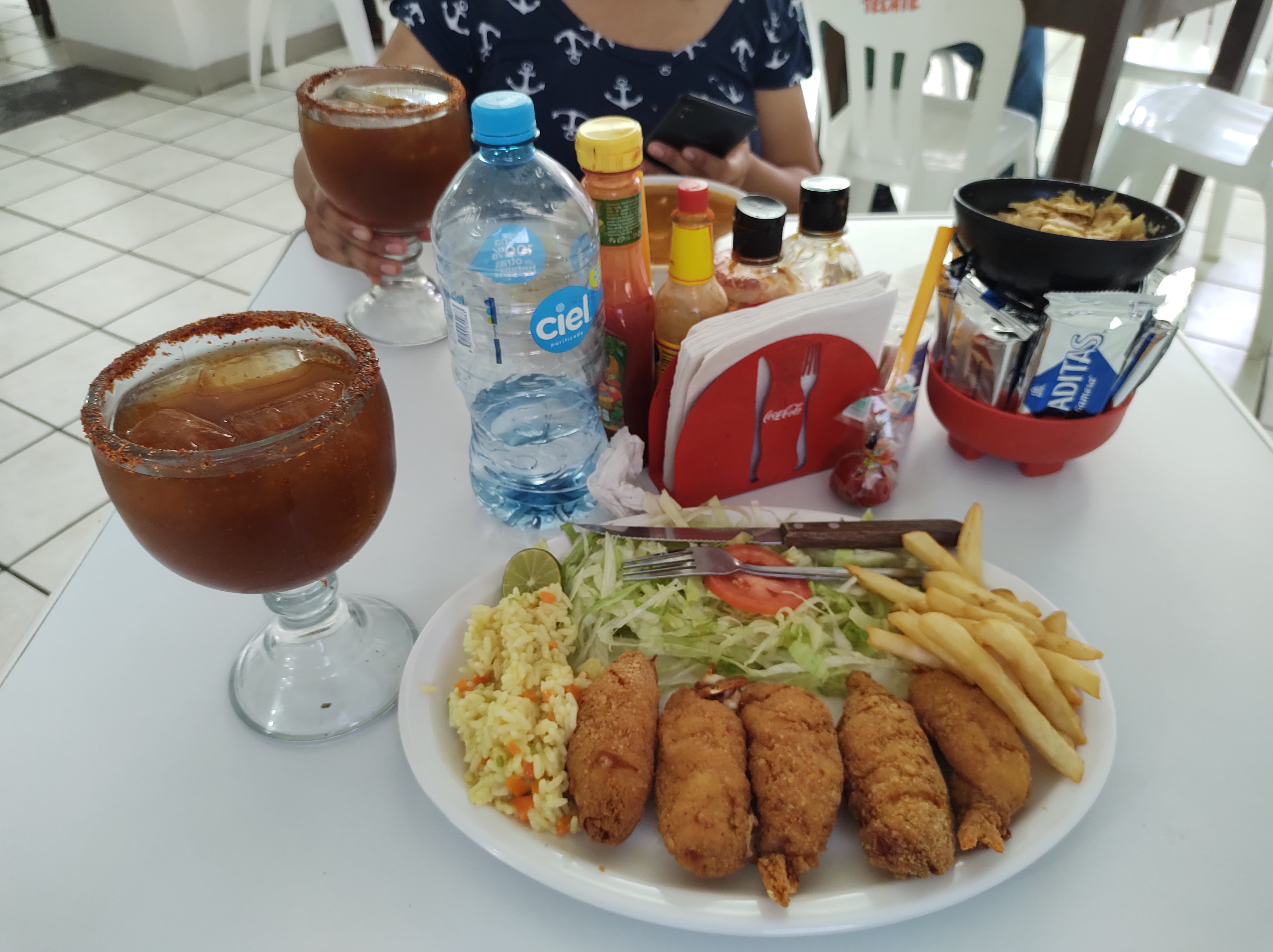 El CamaronZito Restaurant image 2