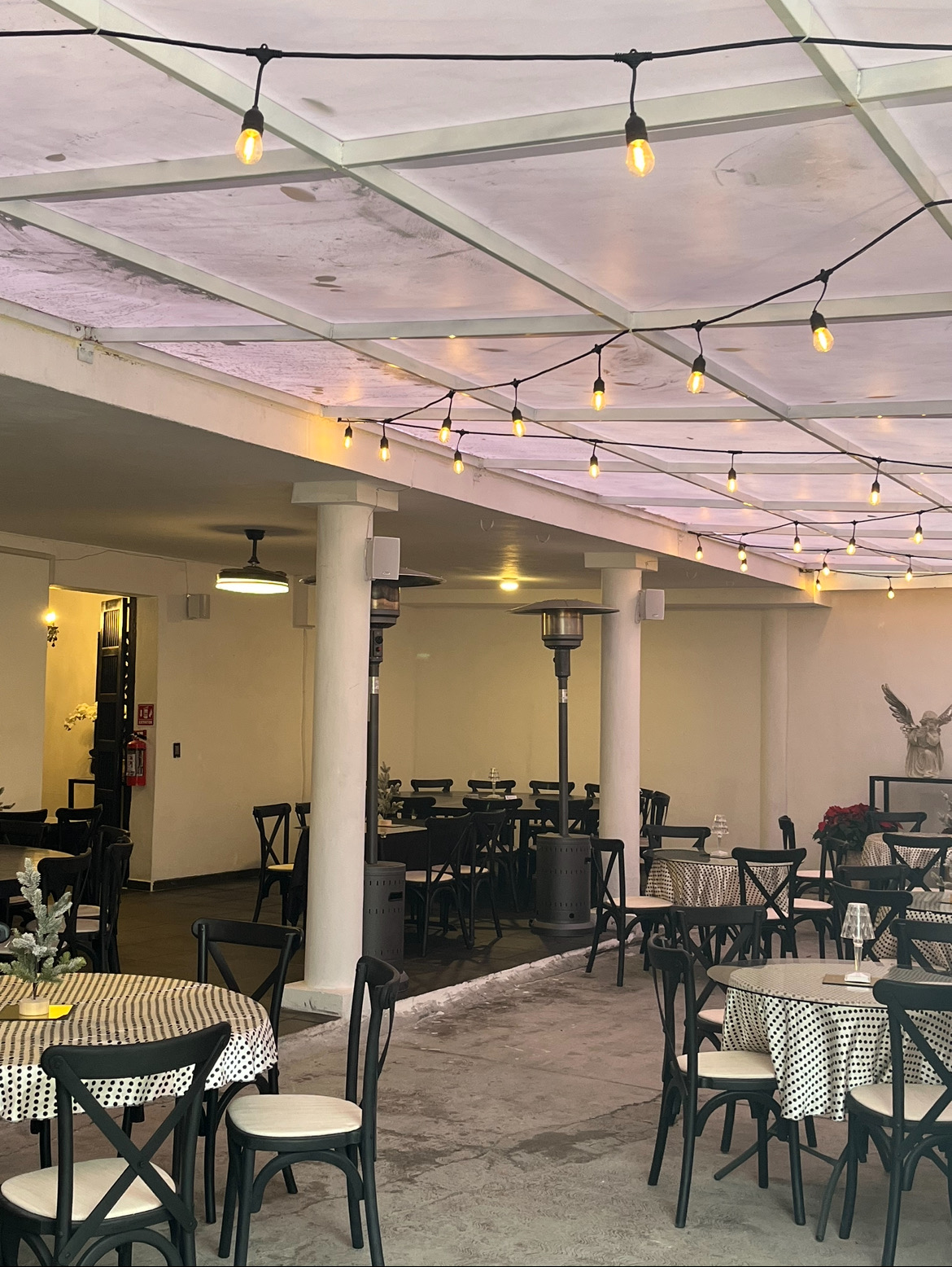 Trocadero Restaurant image 1