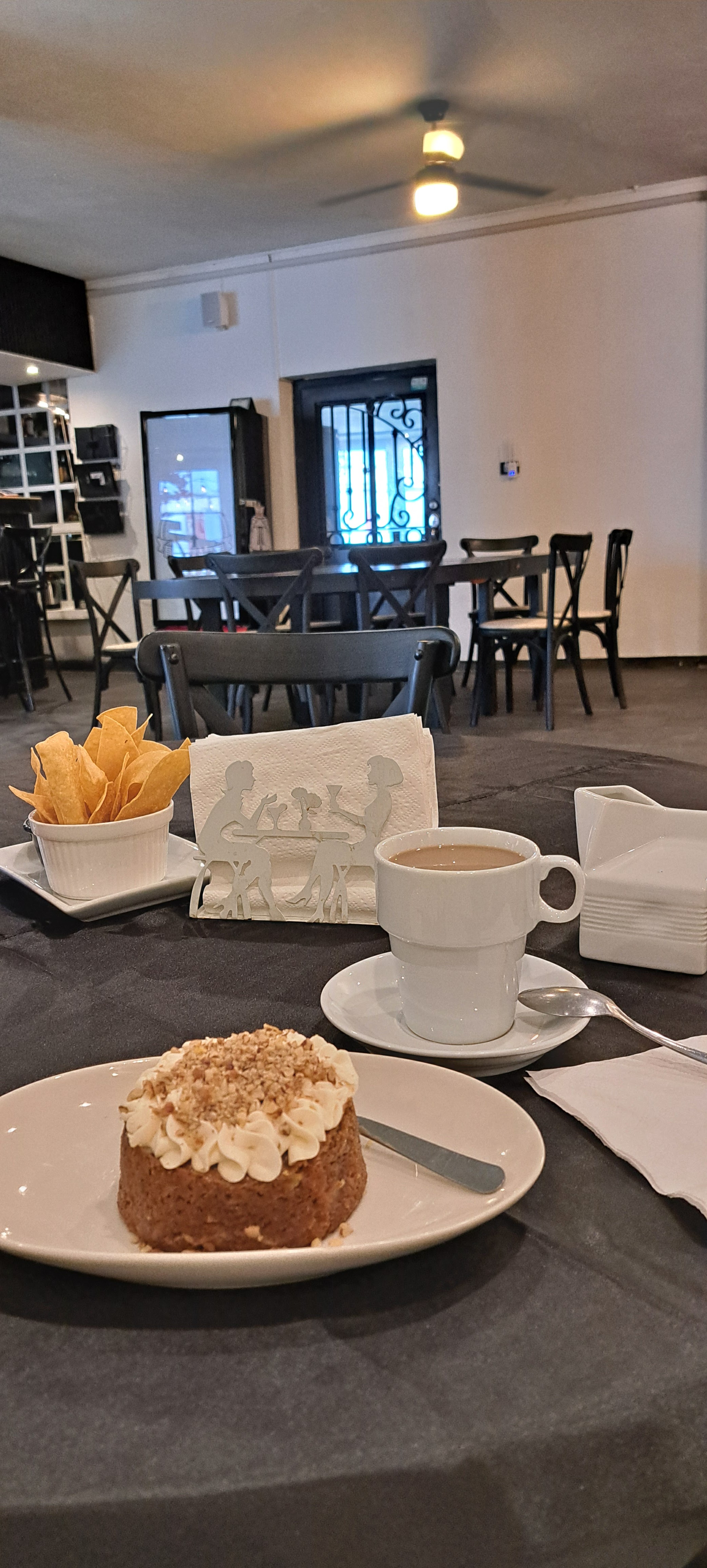 Trocadero Restaurant image 4