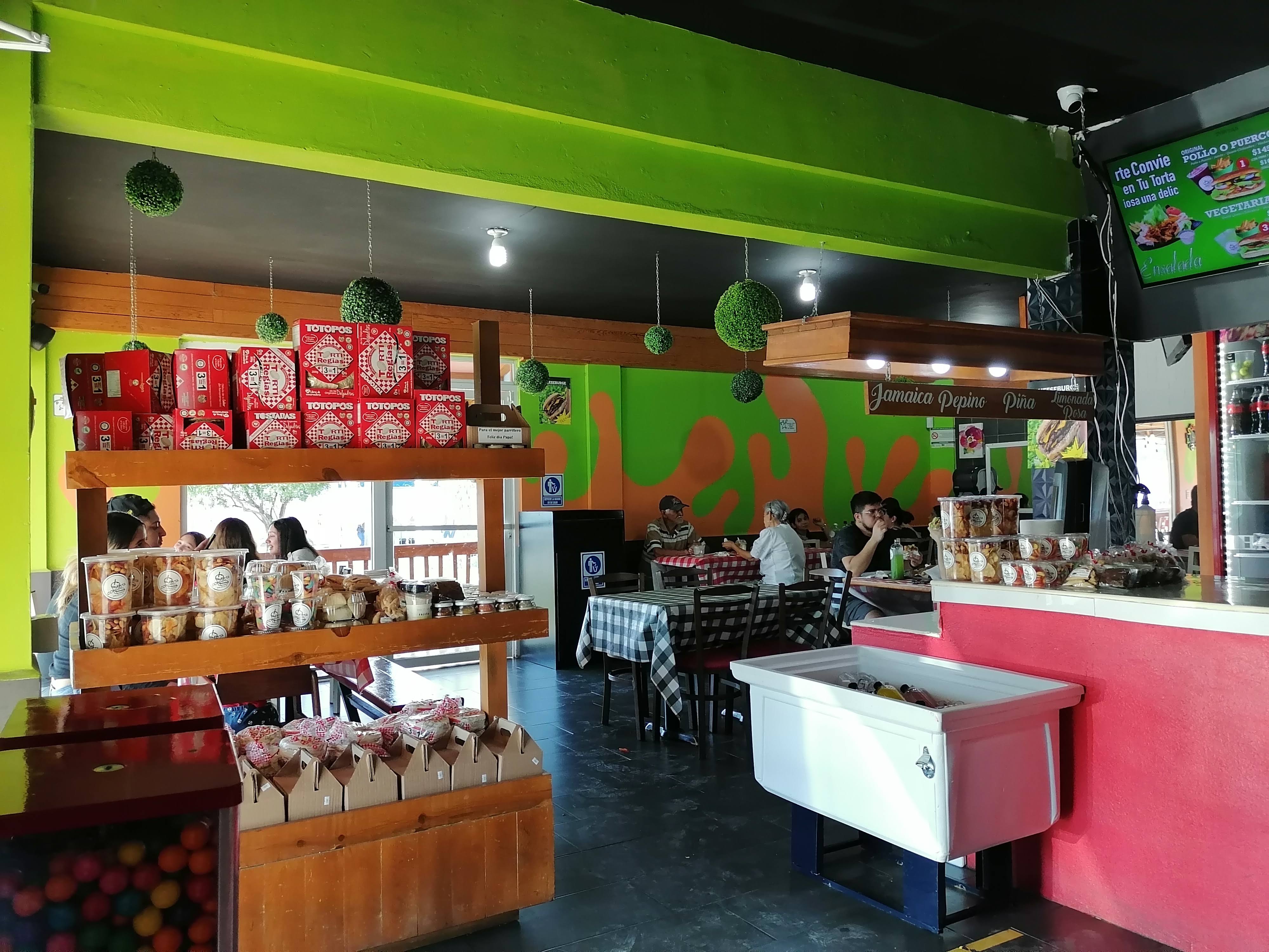 Tortas y Raspado Conchita image 6