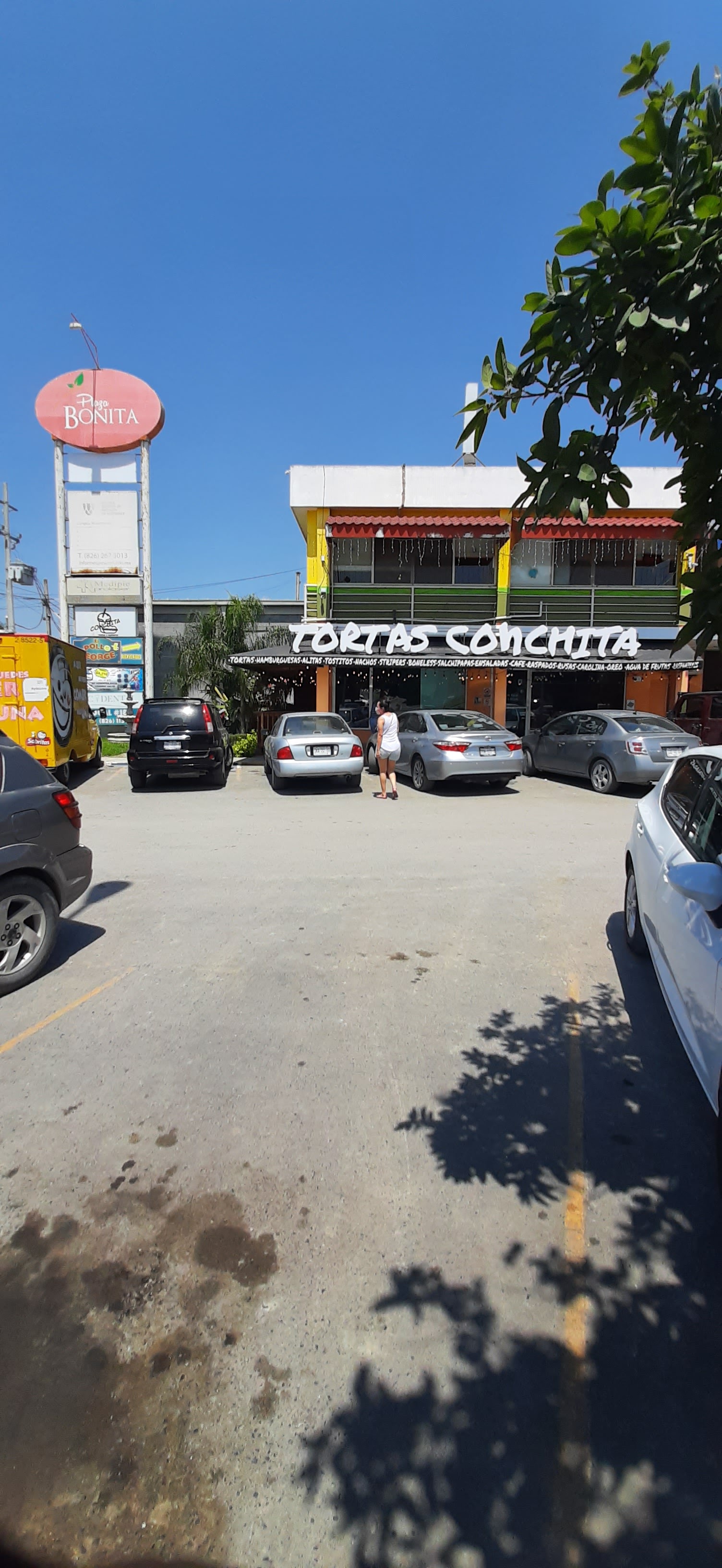 Tortas y Raspado Conchita image 7