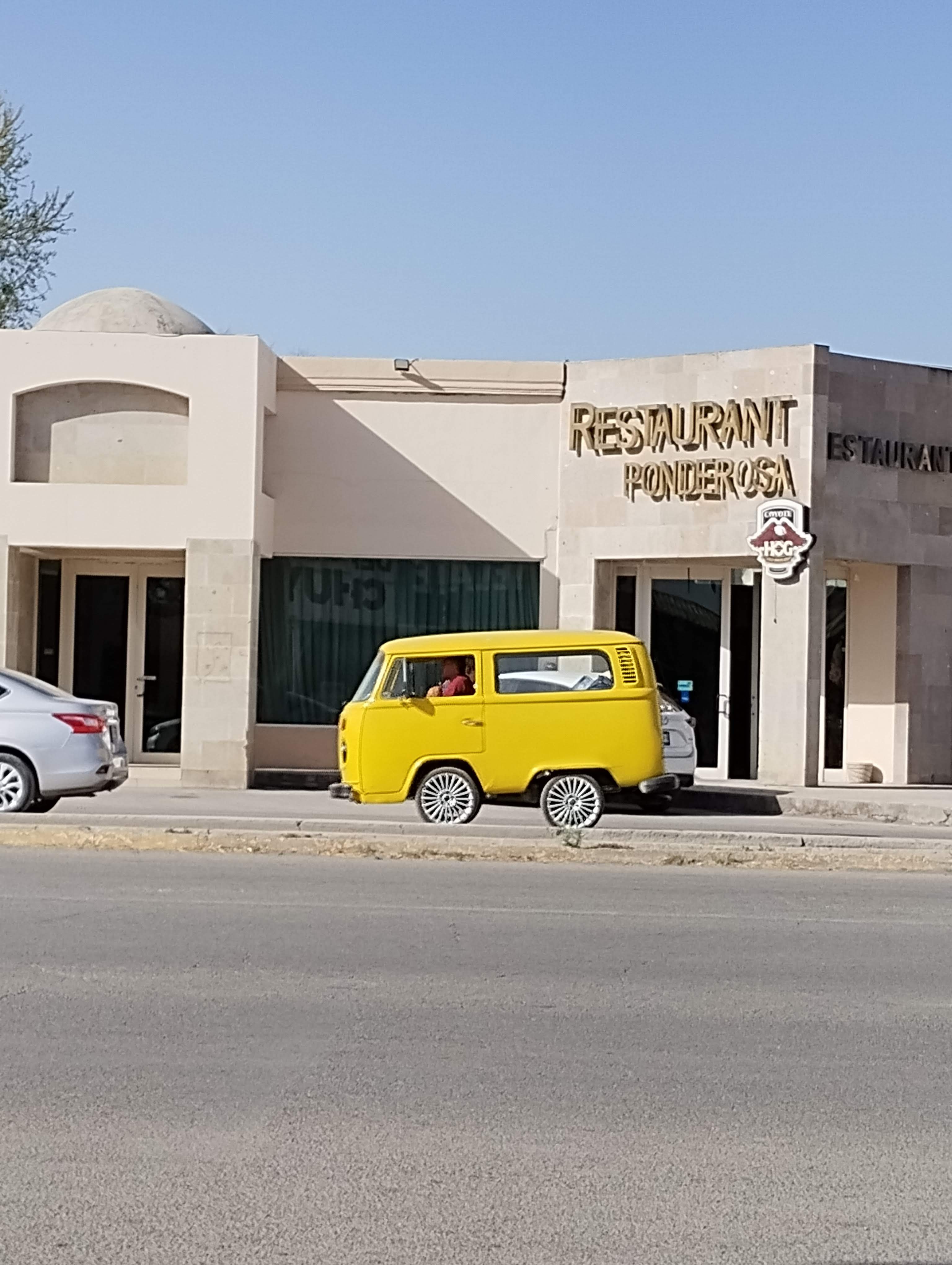 Restaurant y Pastelería la Ponderosa image 1