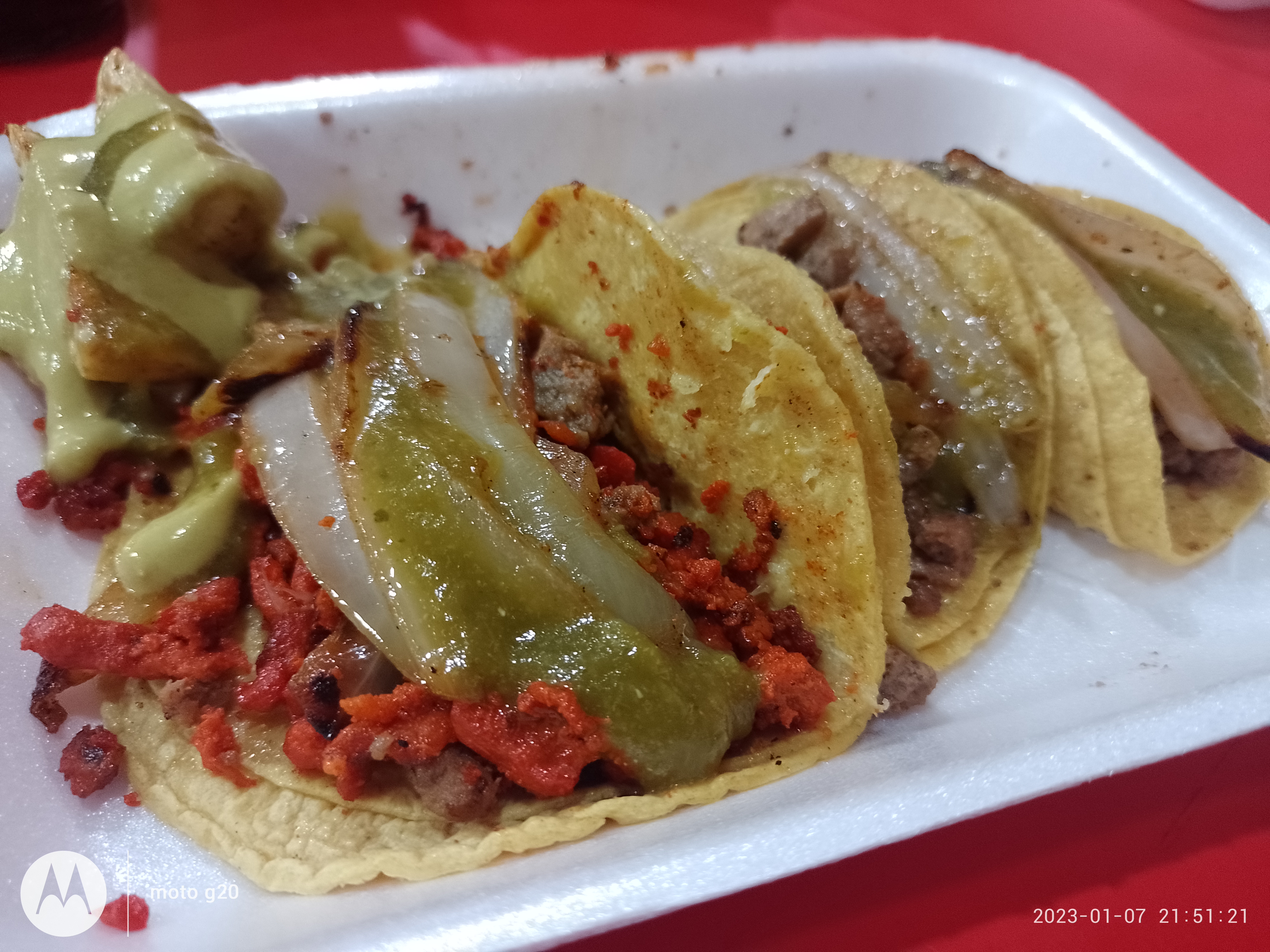 Tacos El Guana image 1