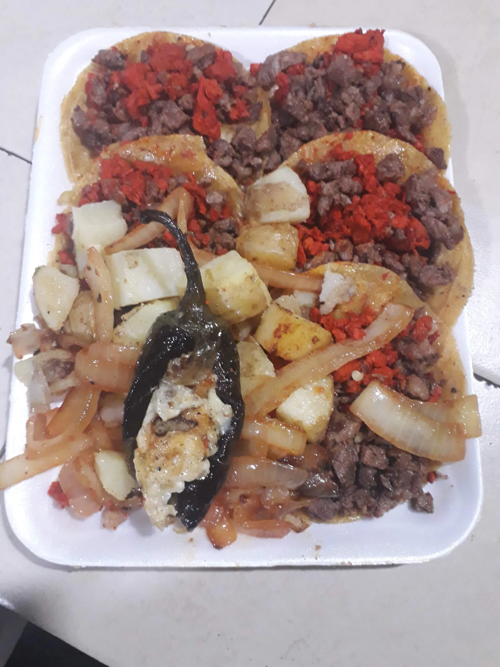 Tacos El Guana image 2