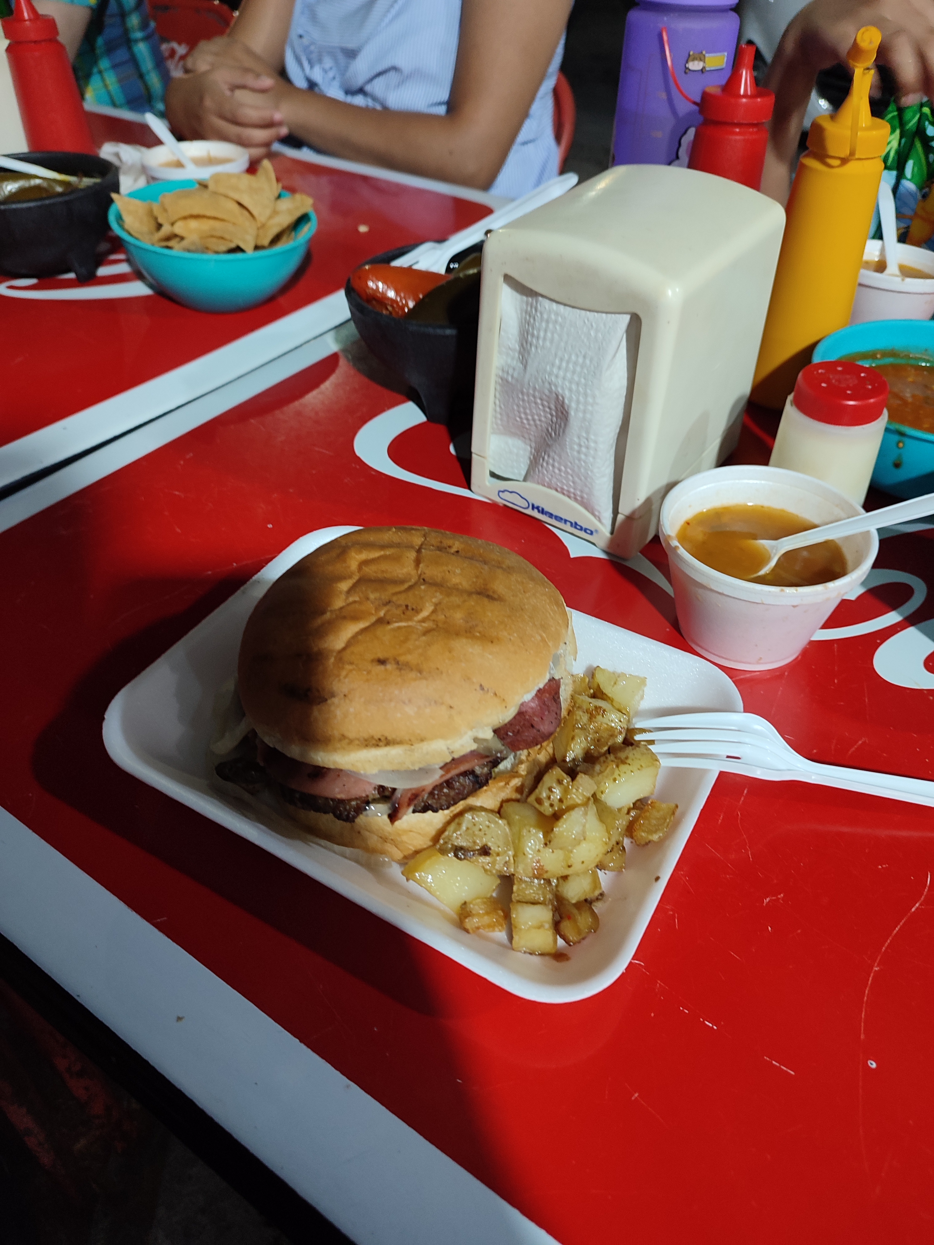 Choco´s Burguer image 8