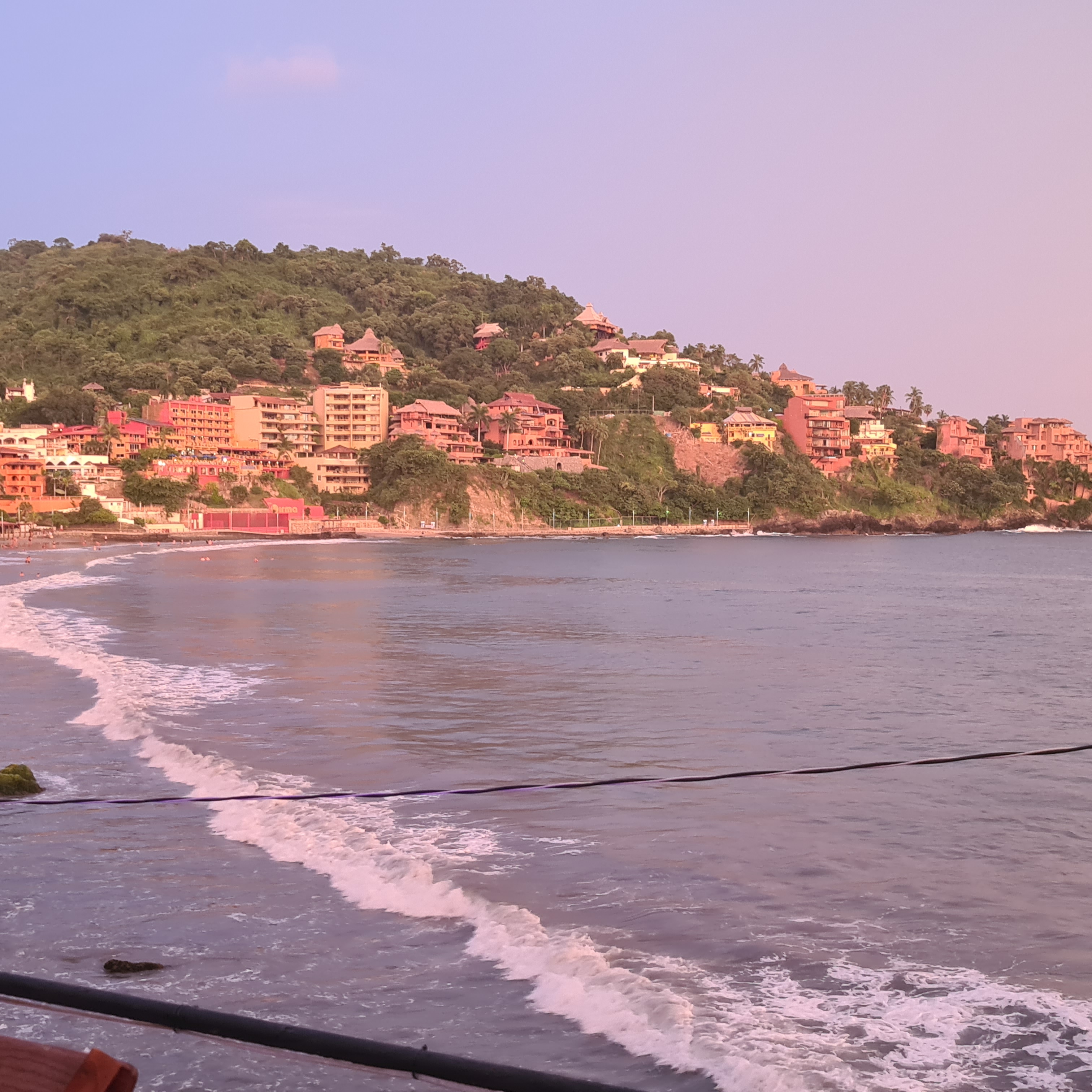 La Tasca Resto-Bar & Tapas By Ruga image 5