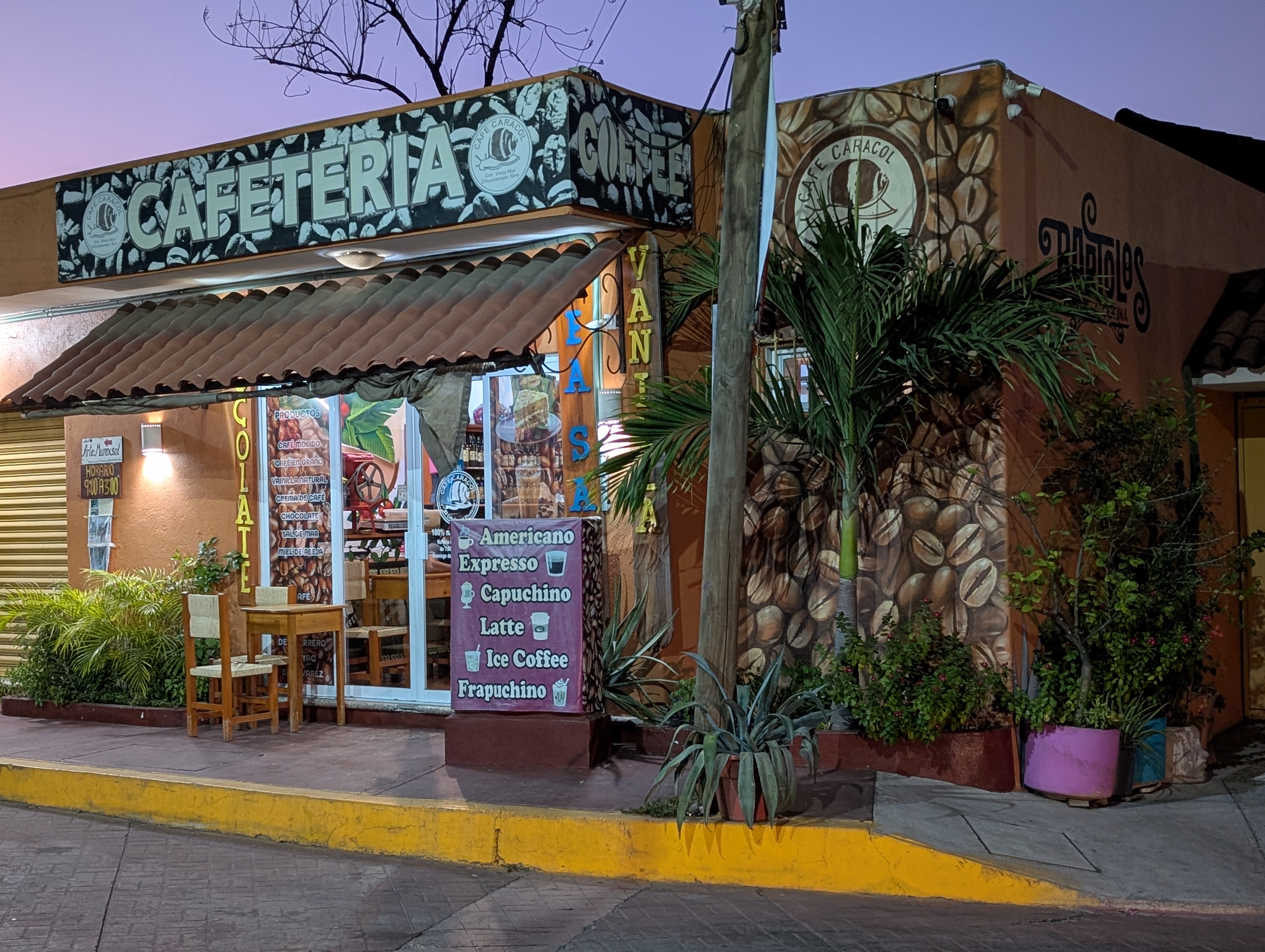 Bartolos Family Restaurant image 5