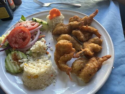 Mariscos El Tiburón de la Costa image 3