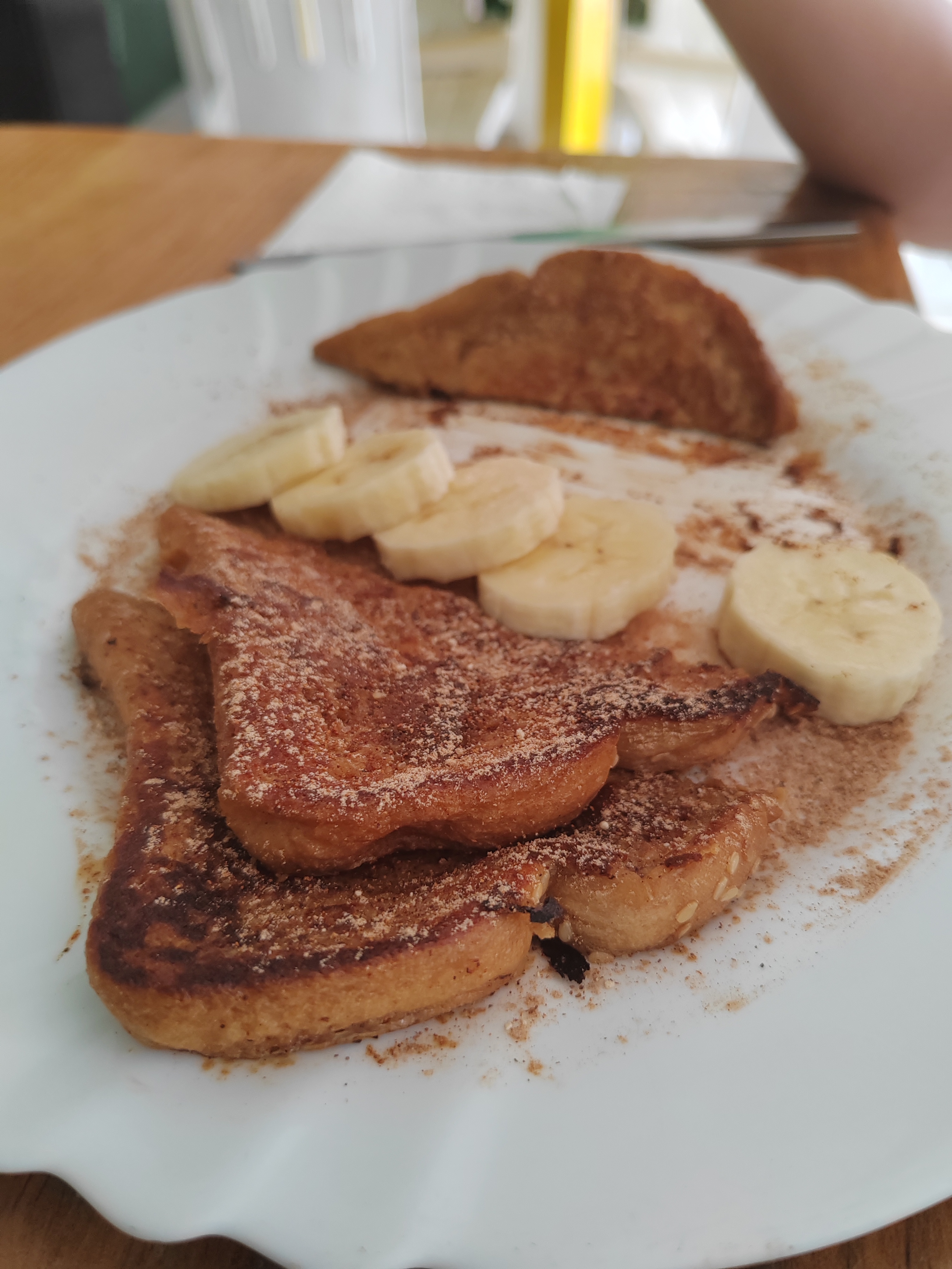 Bananas Restaurant image 8