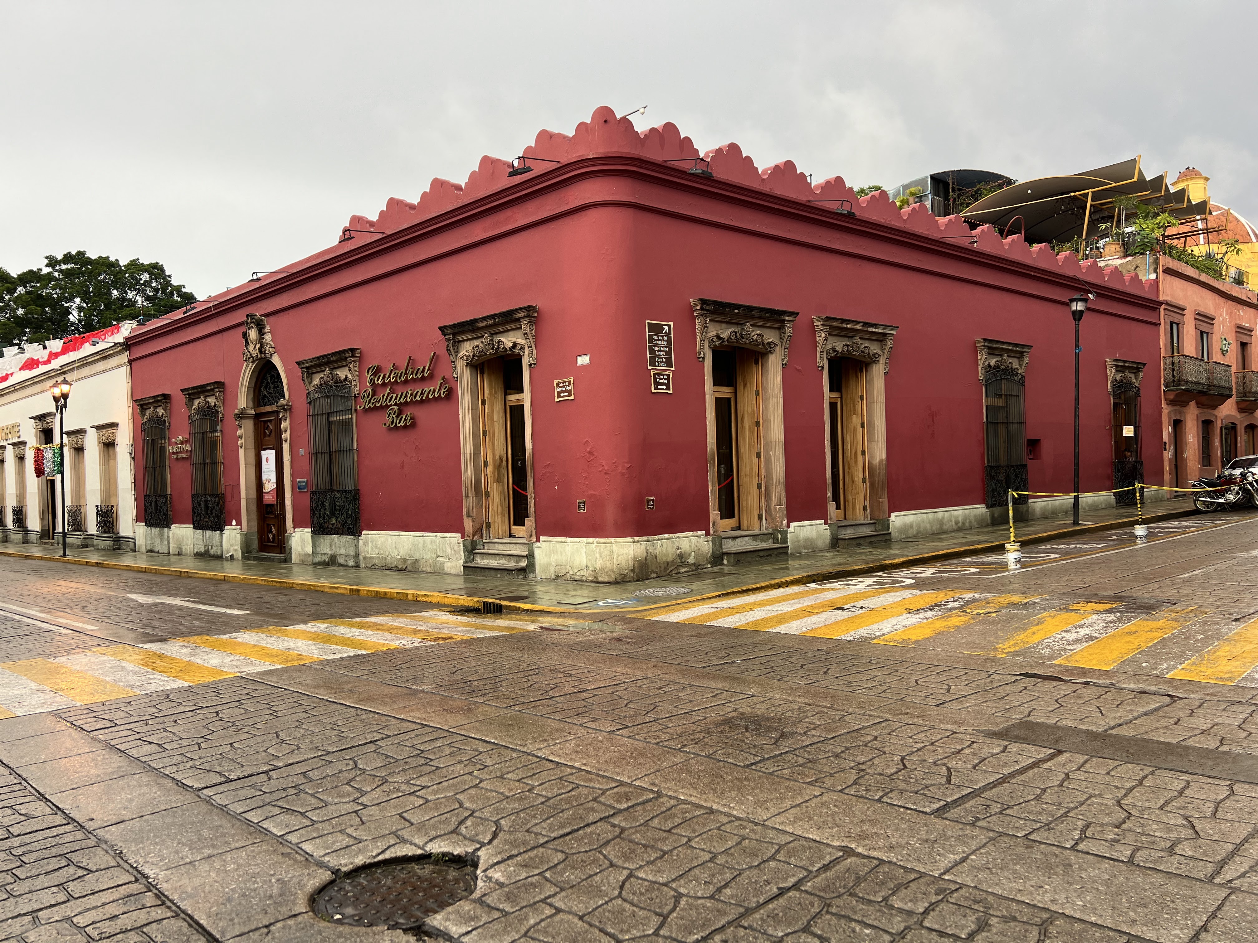 Catedral Restaurant image 4