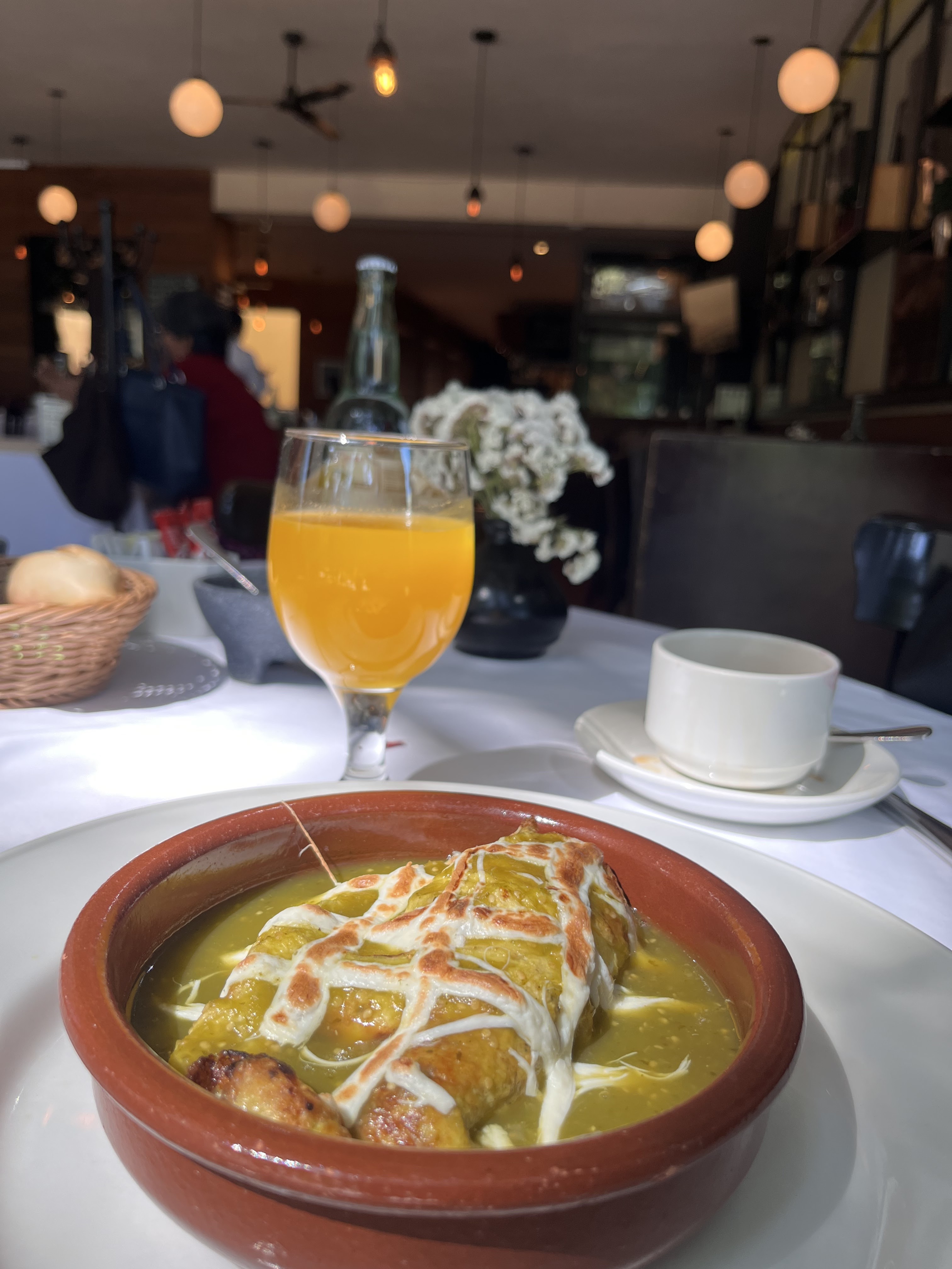 Tr3s 3istro Restaurant & Oyster Bar image 10