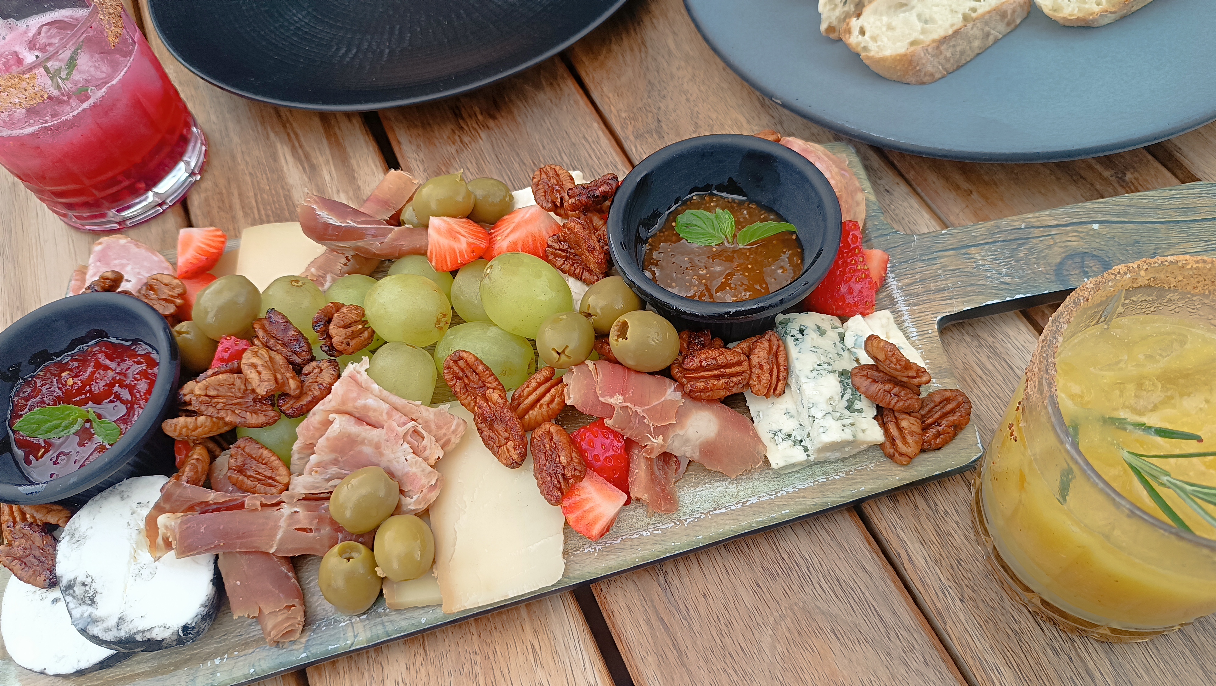 La Rueca Restaurante image 5