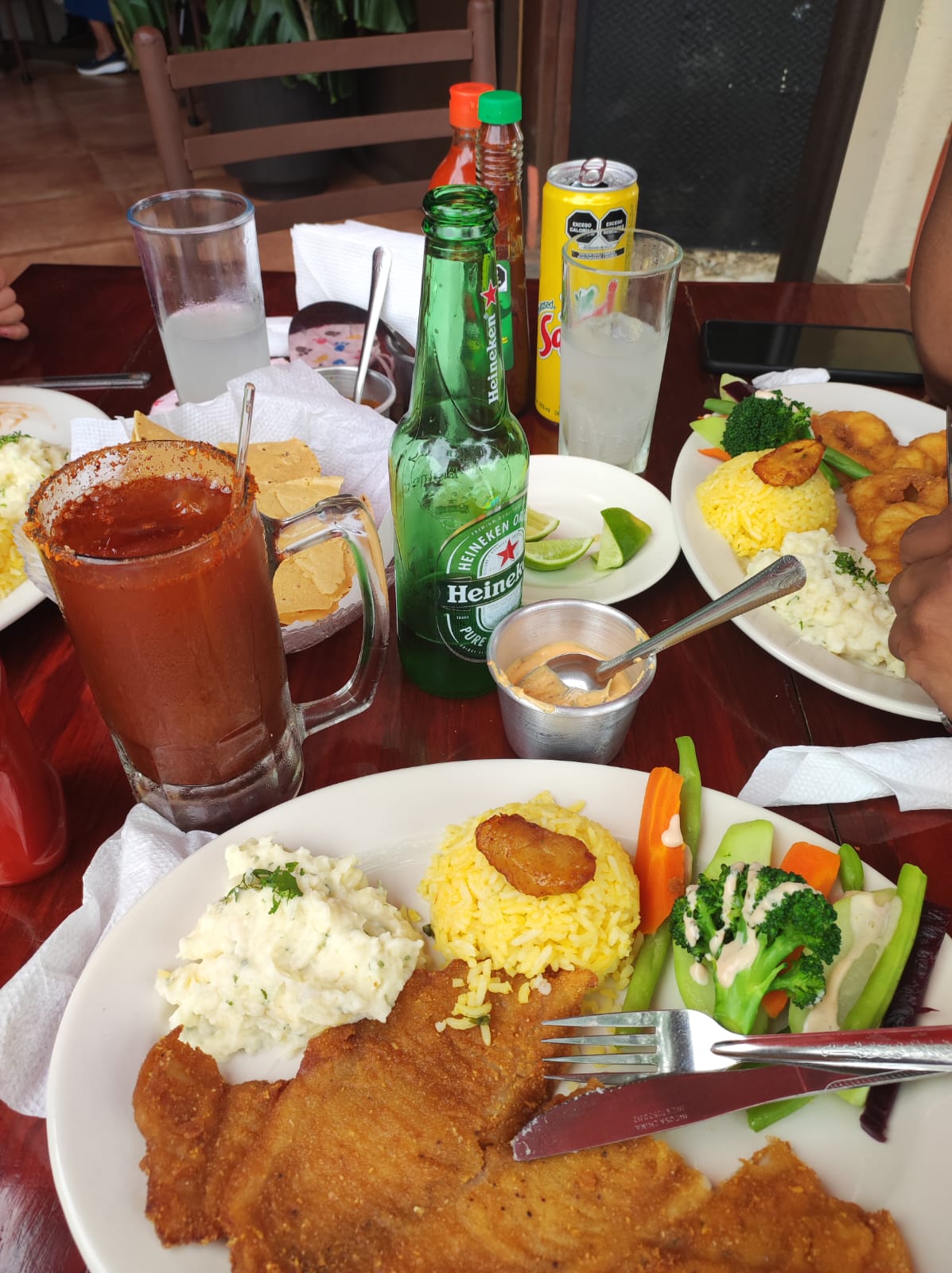 *"Marisquería La Regia"* image 7