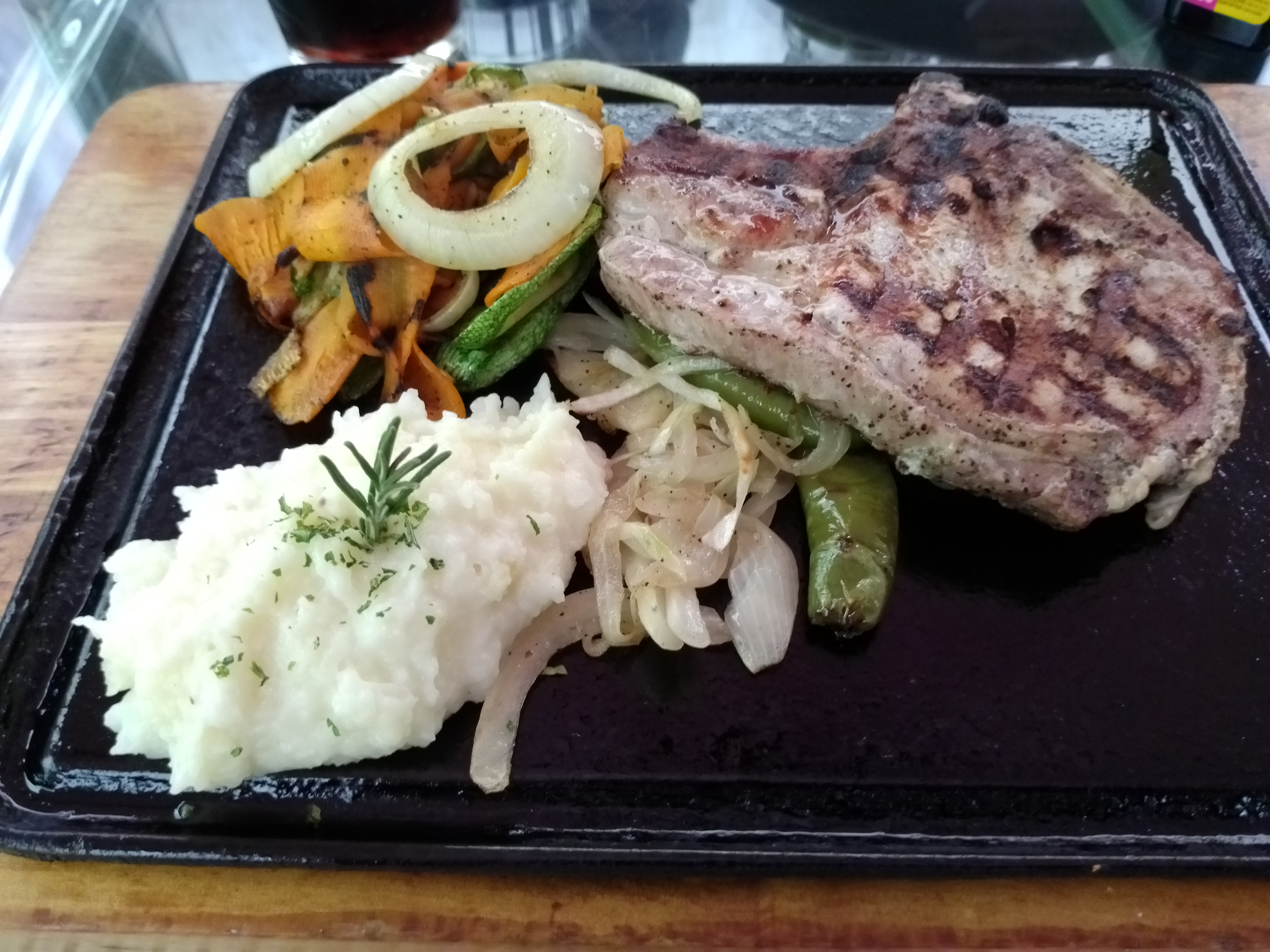 Cafe Bistrot Epicuro - Restaurante italiano y pizzeria- image 8