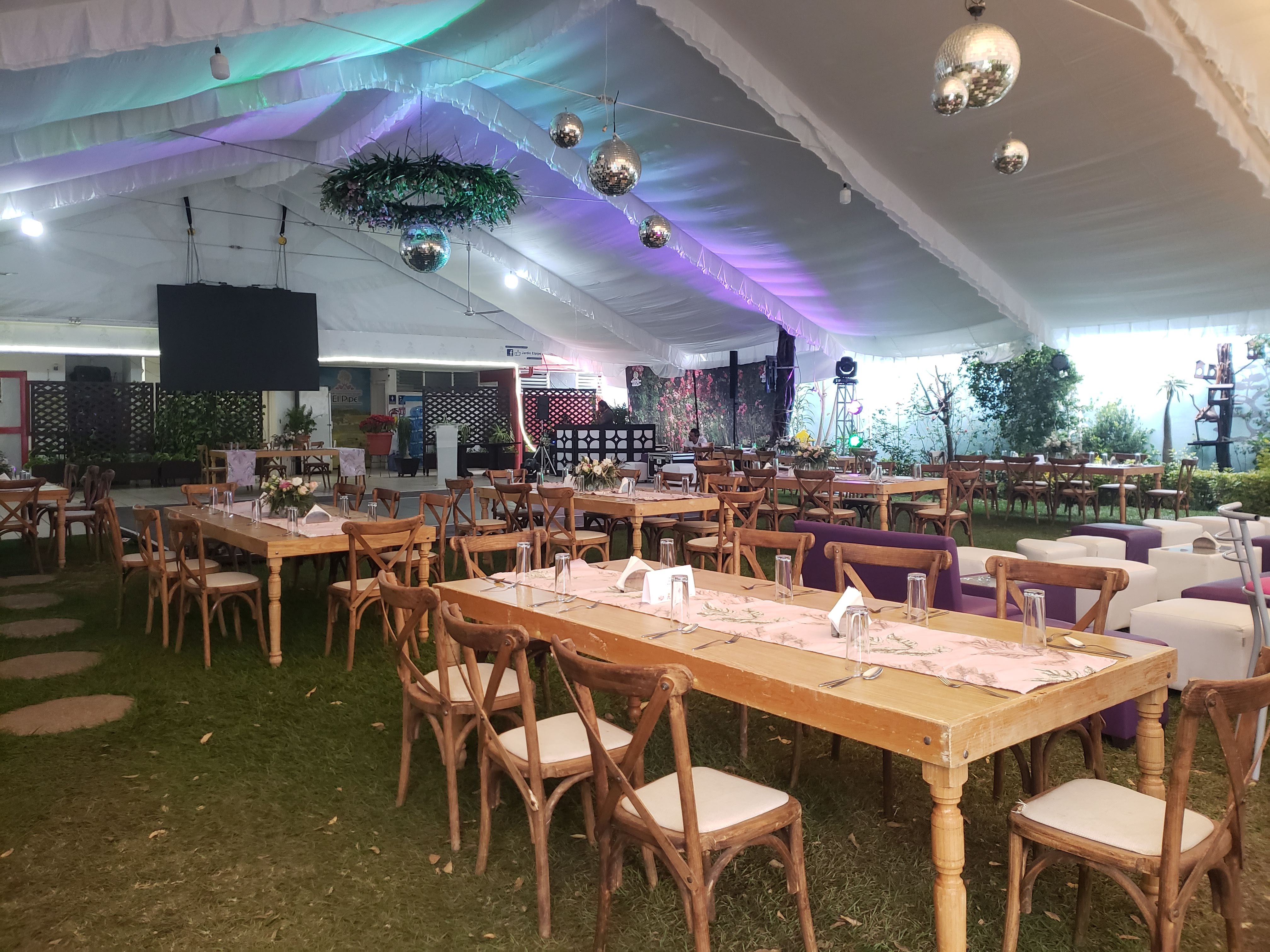 Jardin para Eventos Sociales y restaurante El Pipe image 3