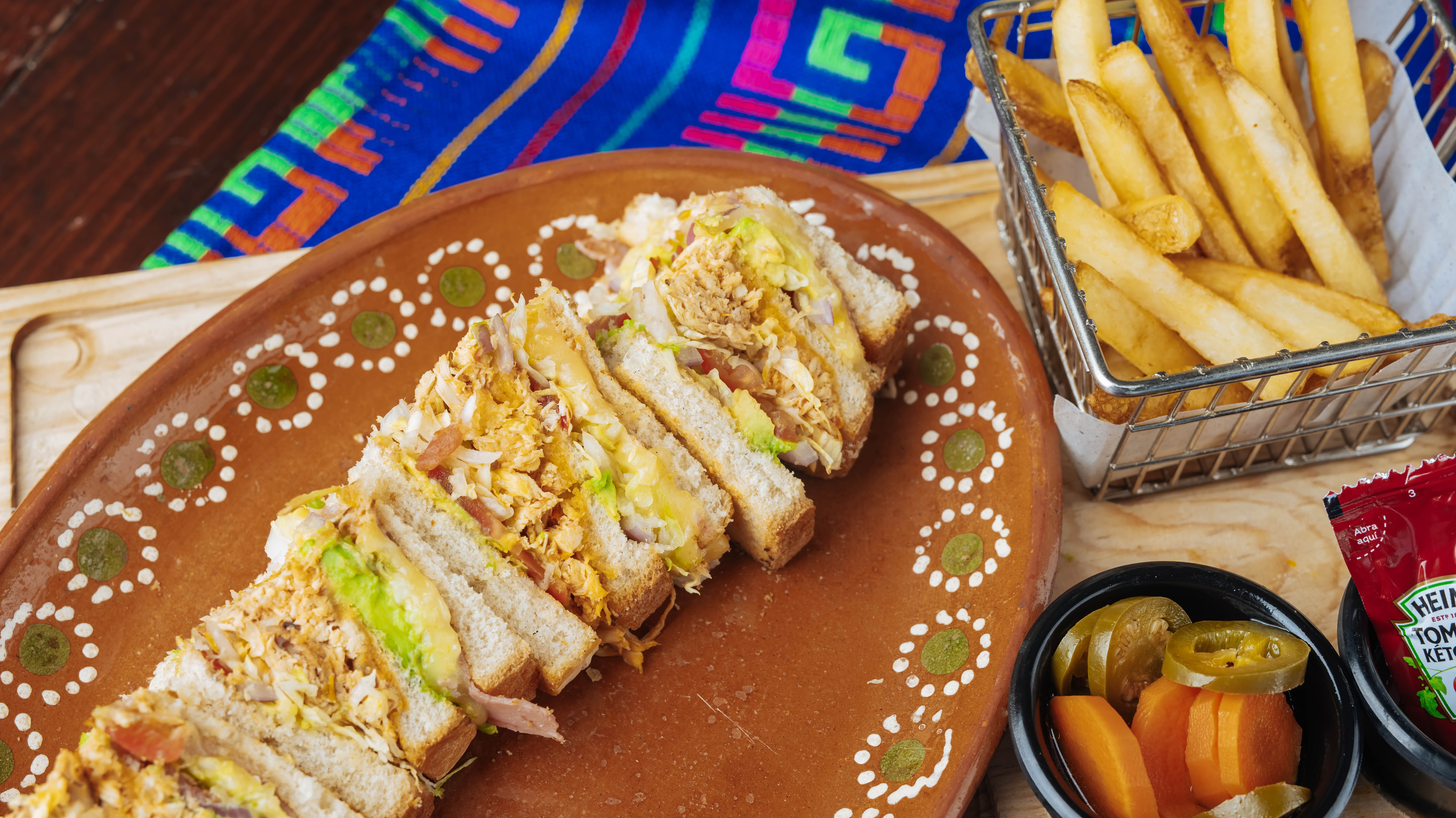 Las Enchiladas, Antojitos Veracruzanos. image 8