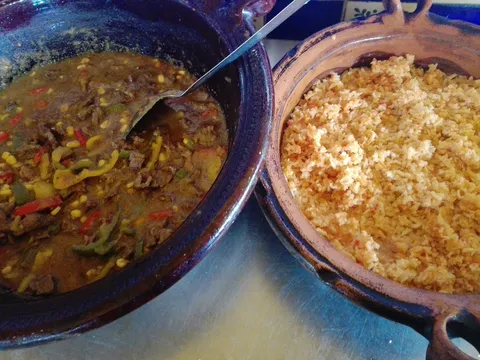 Comida Mexicana Las Cazuelas image 1