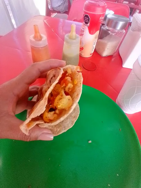 Gorditas La Mision image 2