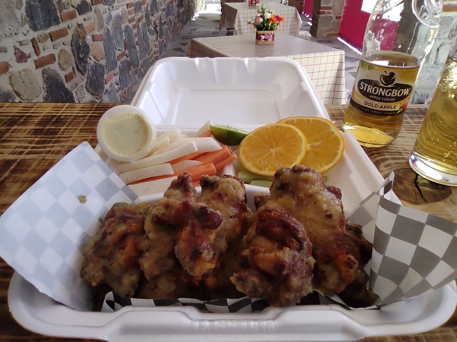 AK-LAS ALAS CHICKEN WINGS image 8