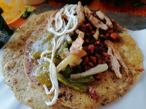 El buen sazón image 1