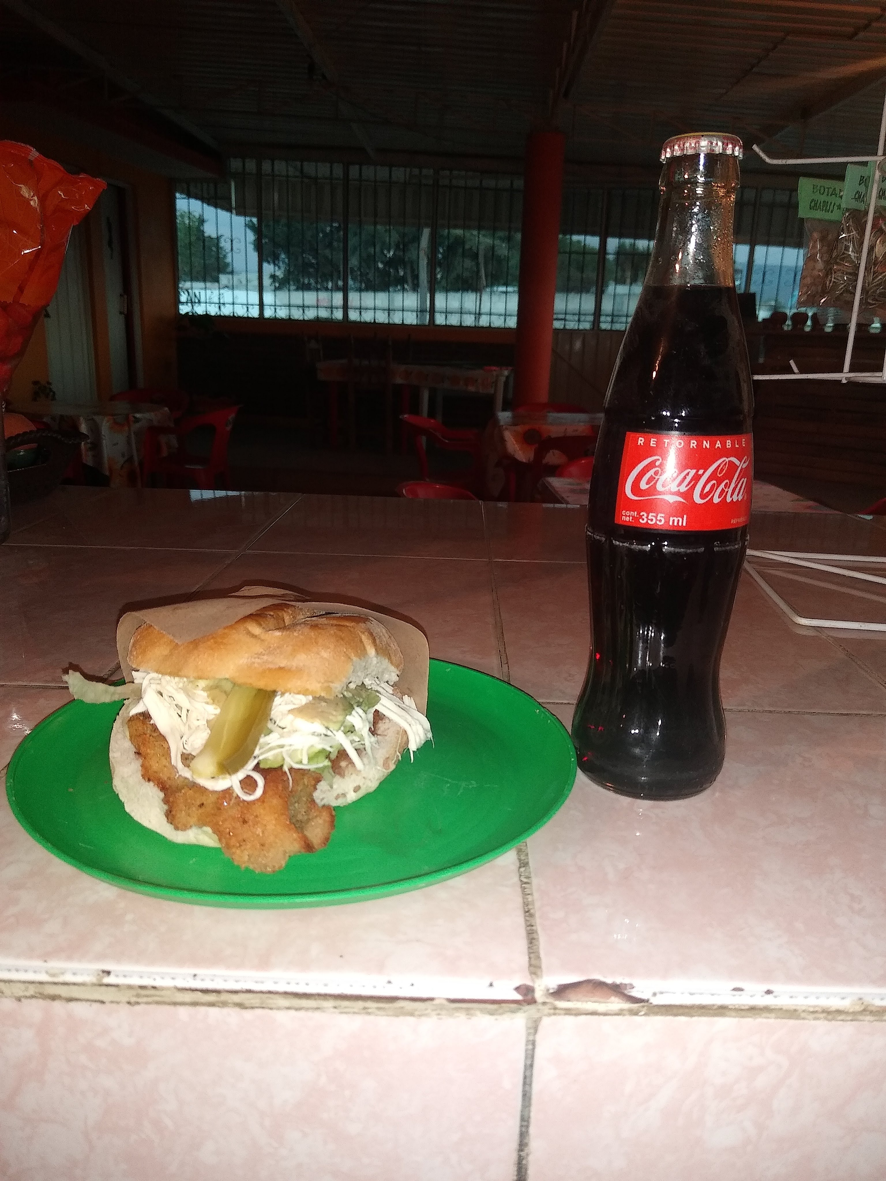 Antojitos "chapiss-more" image 4