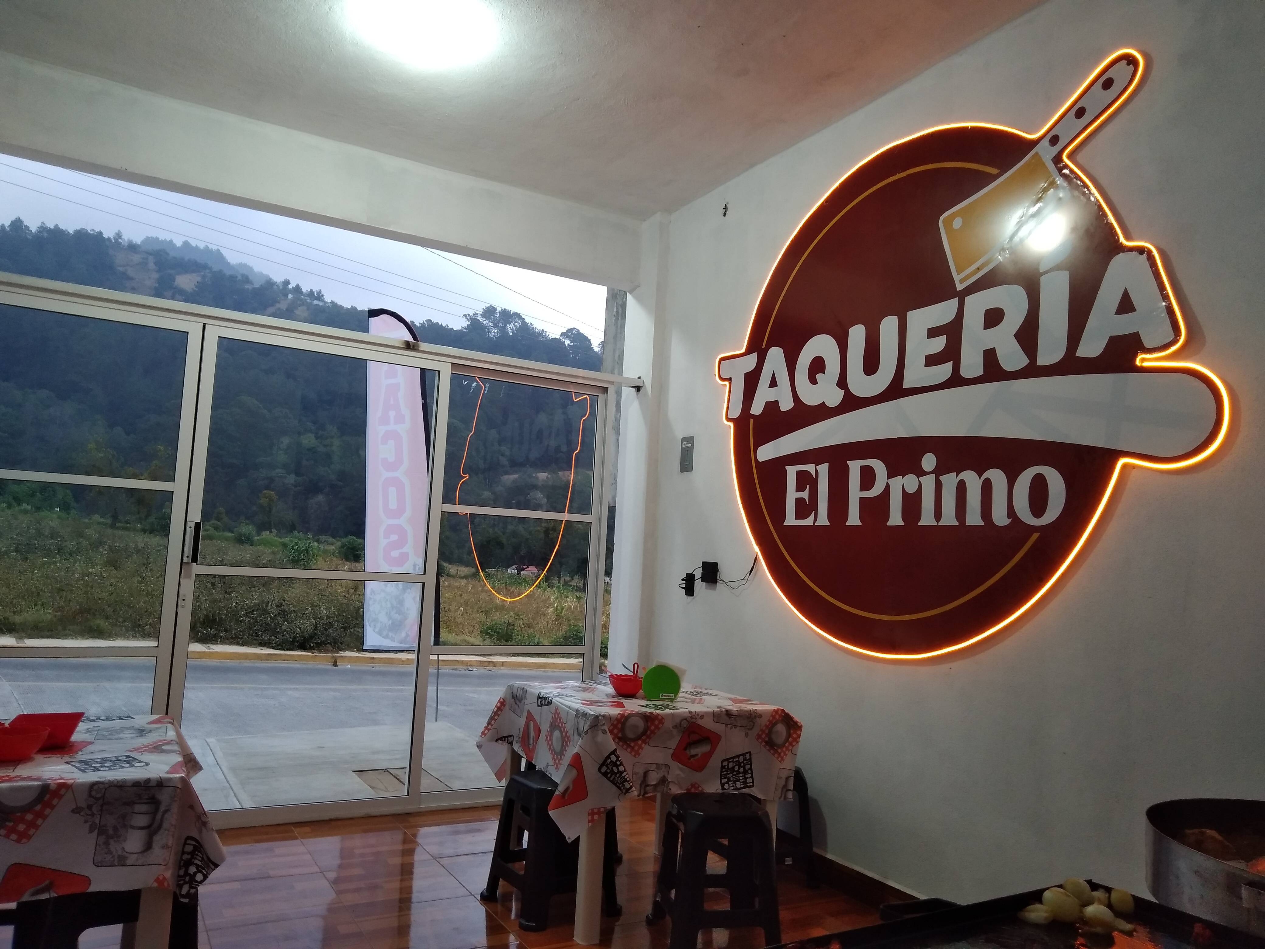 TAQUERÍA "EL PRIMO" image 8