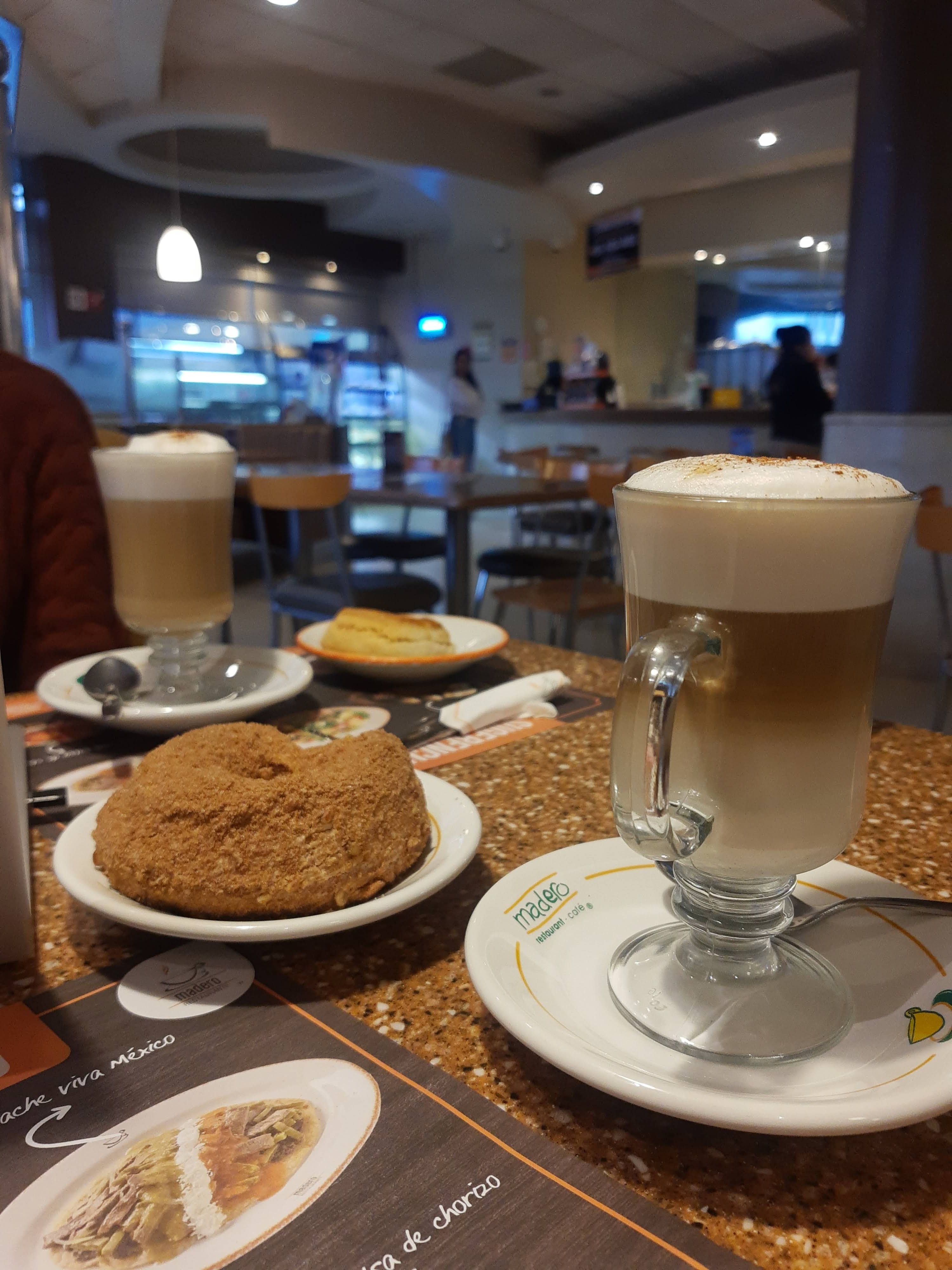 Madero Restaurante image 3