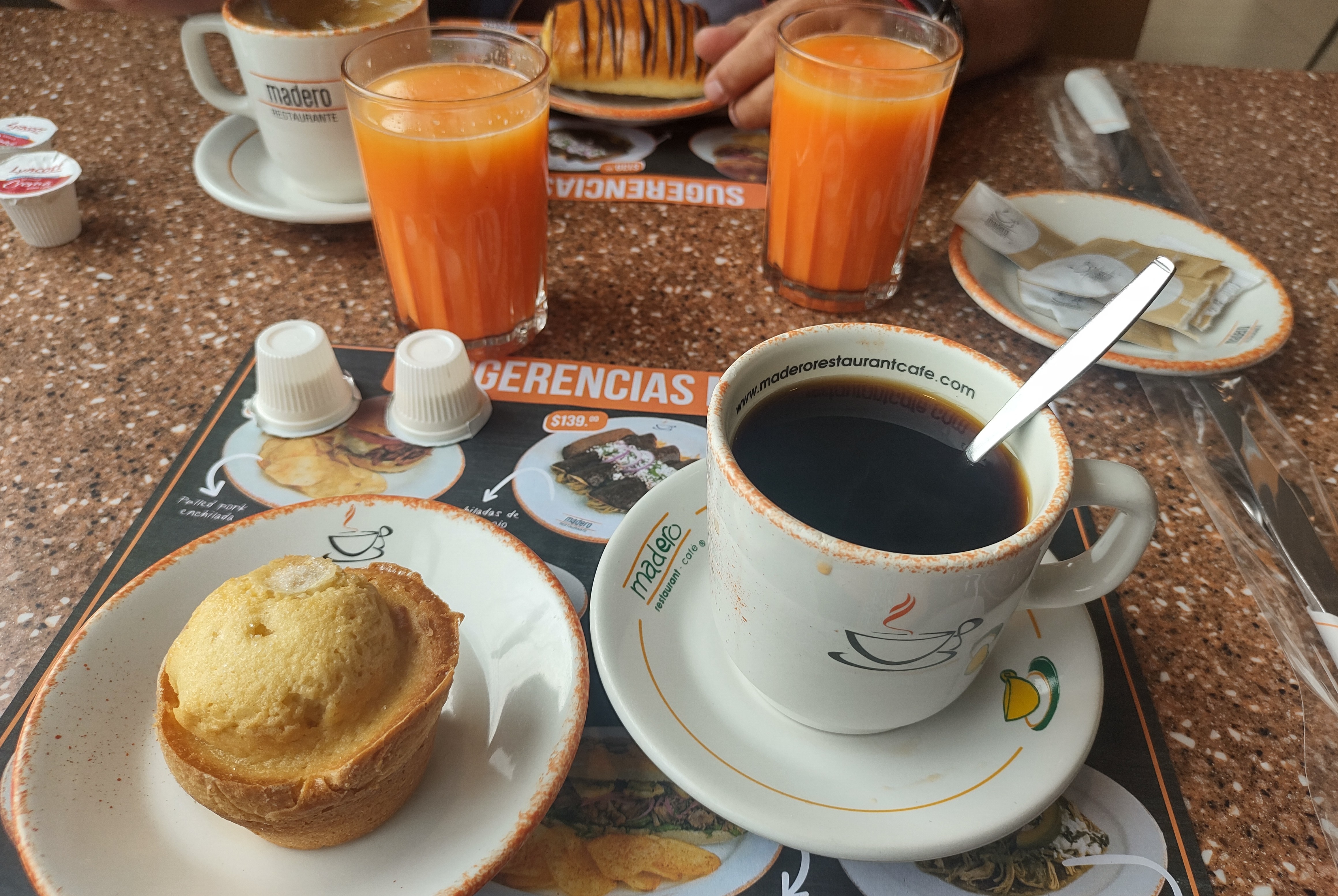 Madero Restaurante image 7