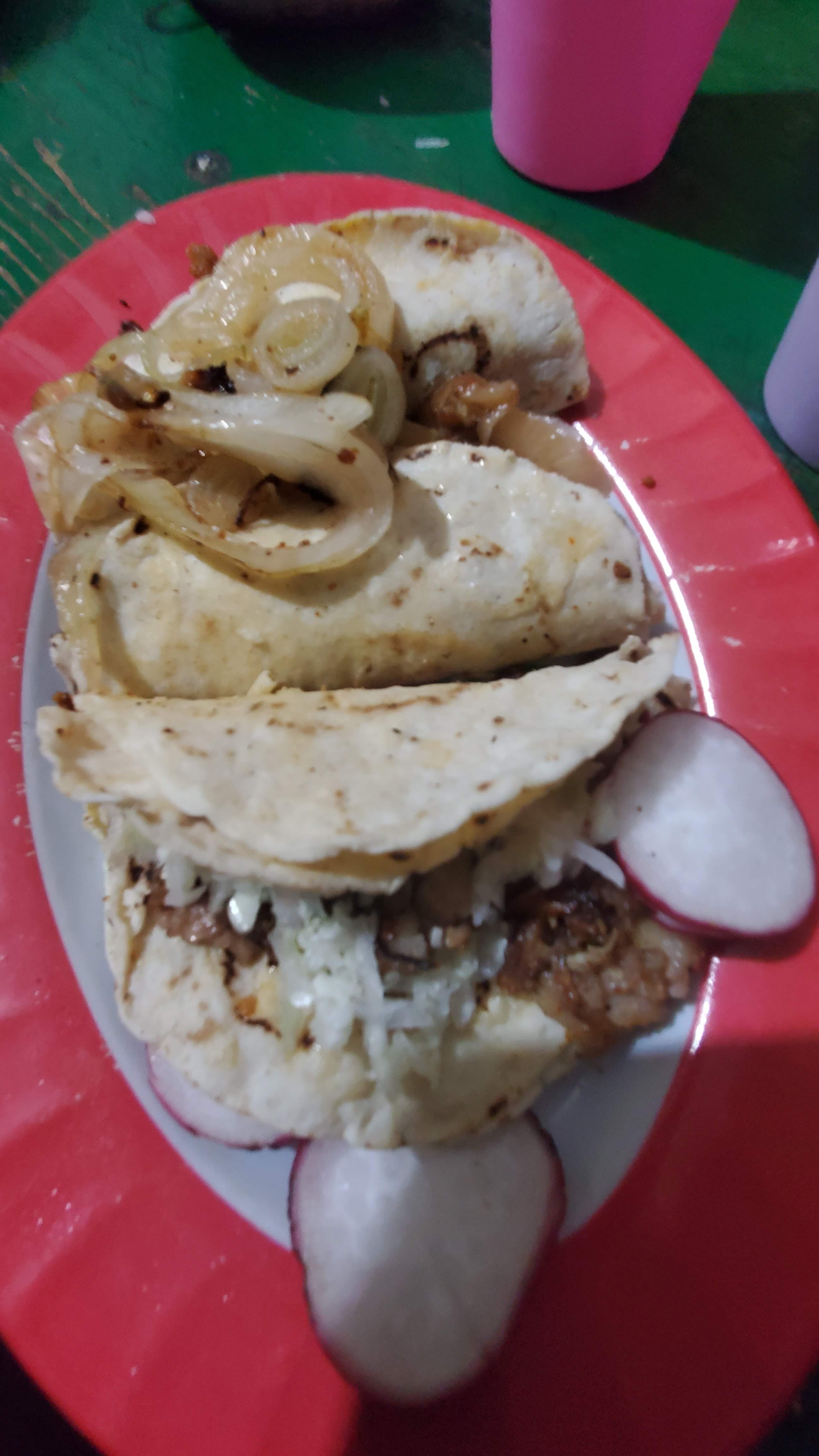 Cenaduria las florecitas image 2