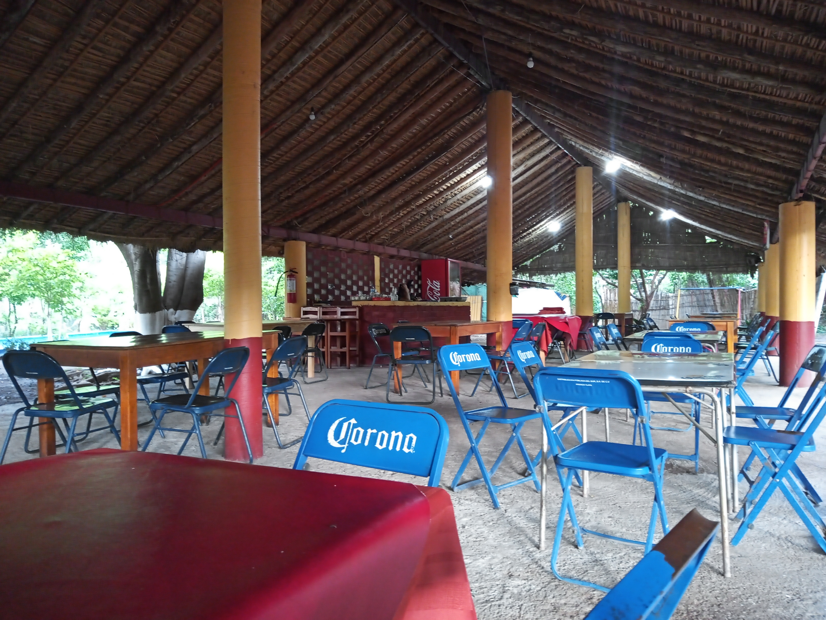 Los Amates image 1