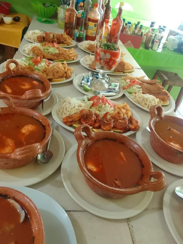 Restaurant Y Marisqueria "LA DIVINA PROVIDENCIA" image 9