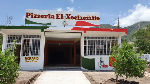 Pizzeria Xocheñito image 1