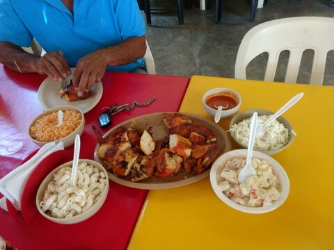 Comedor Ashley image 1