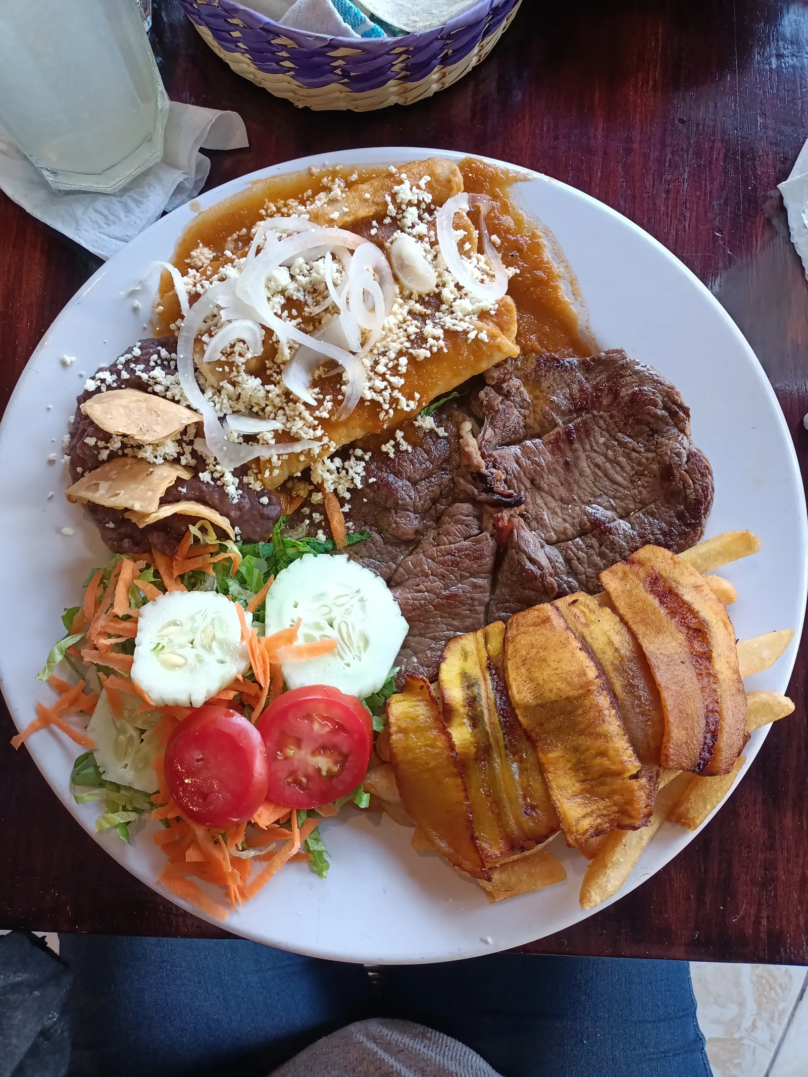 Restaurant "El Mesón" image 4