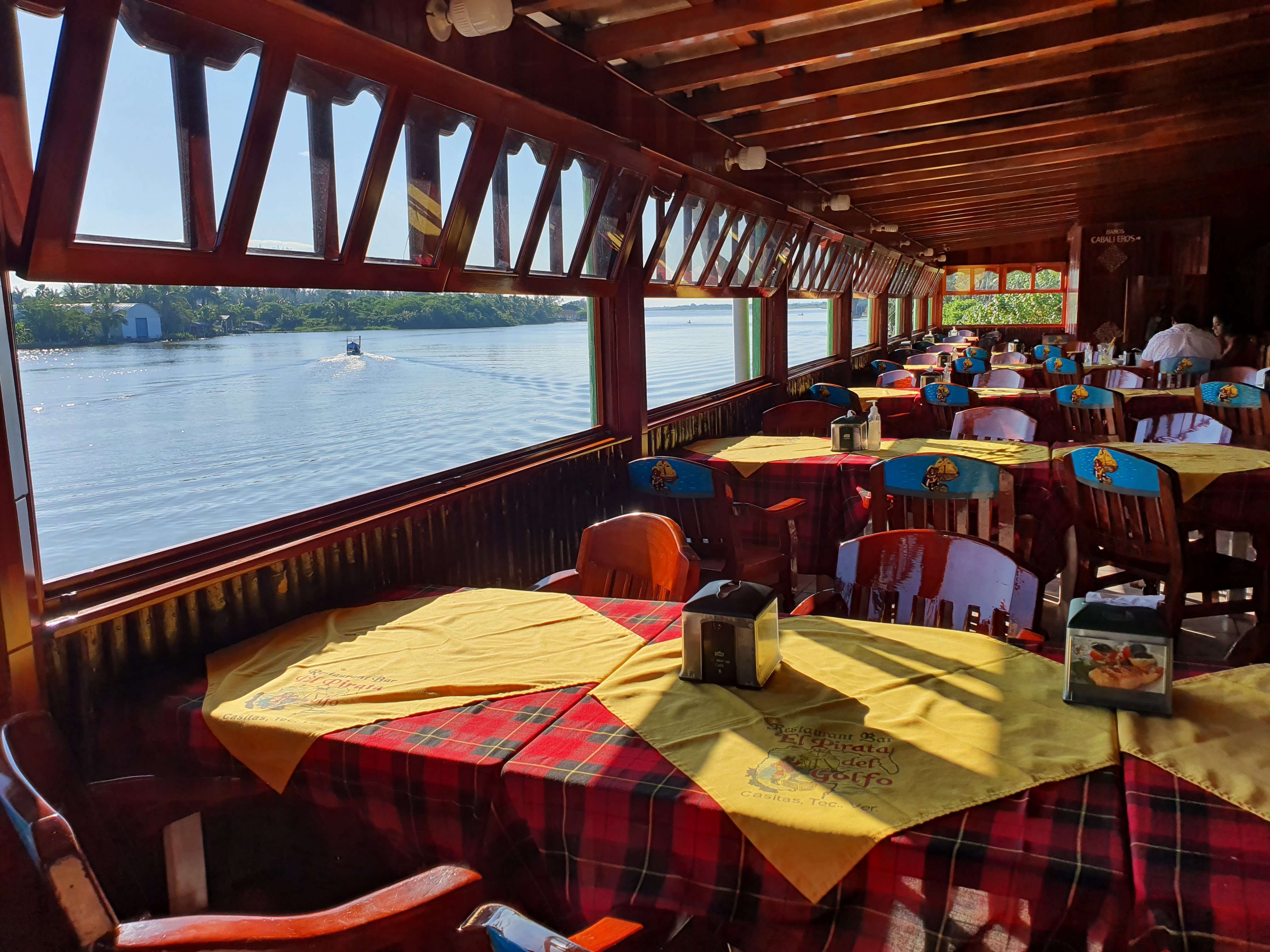 Restaurante Bar el Pirata del Golfo image 1