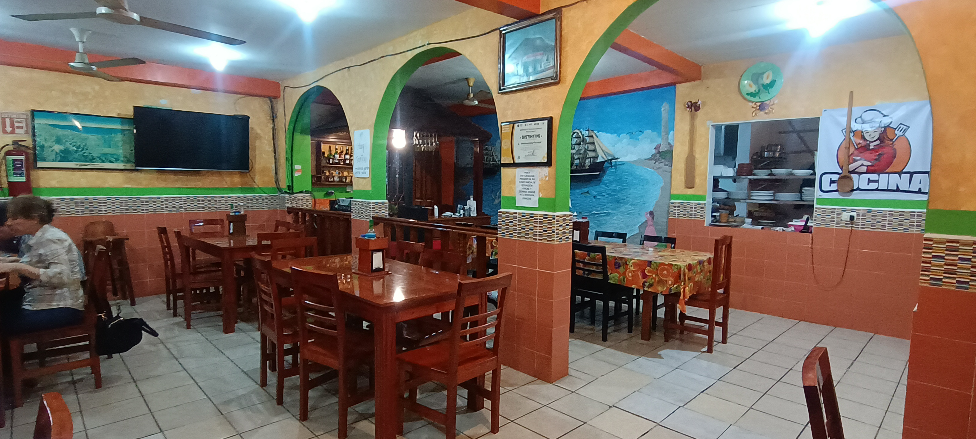 La Parroquia Restaurante y Hotel image 5