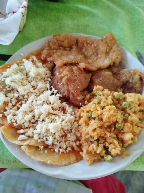 Restaurante Lucy image 1
